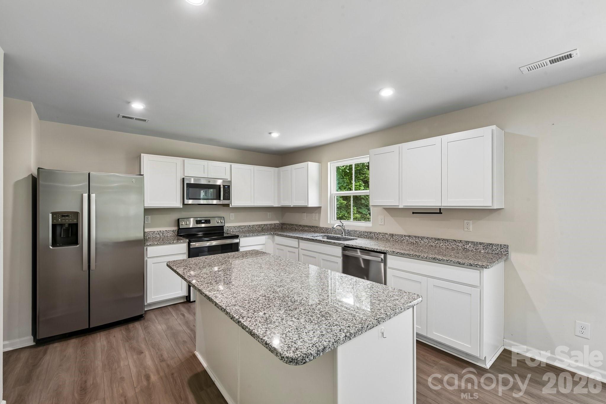 6931 Ludell Lane — Charlotte