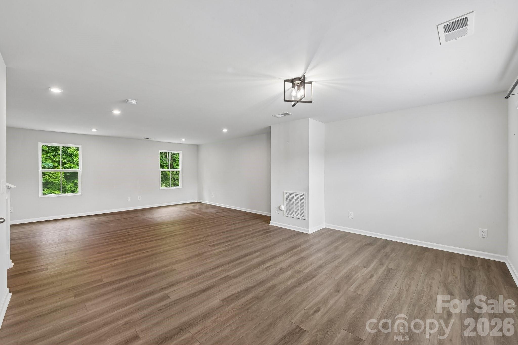 6931 Ludell Lane — Charlotte