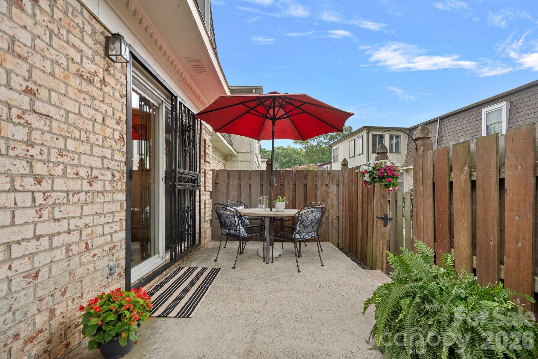 3520 Colony Road #I — Charlotte