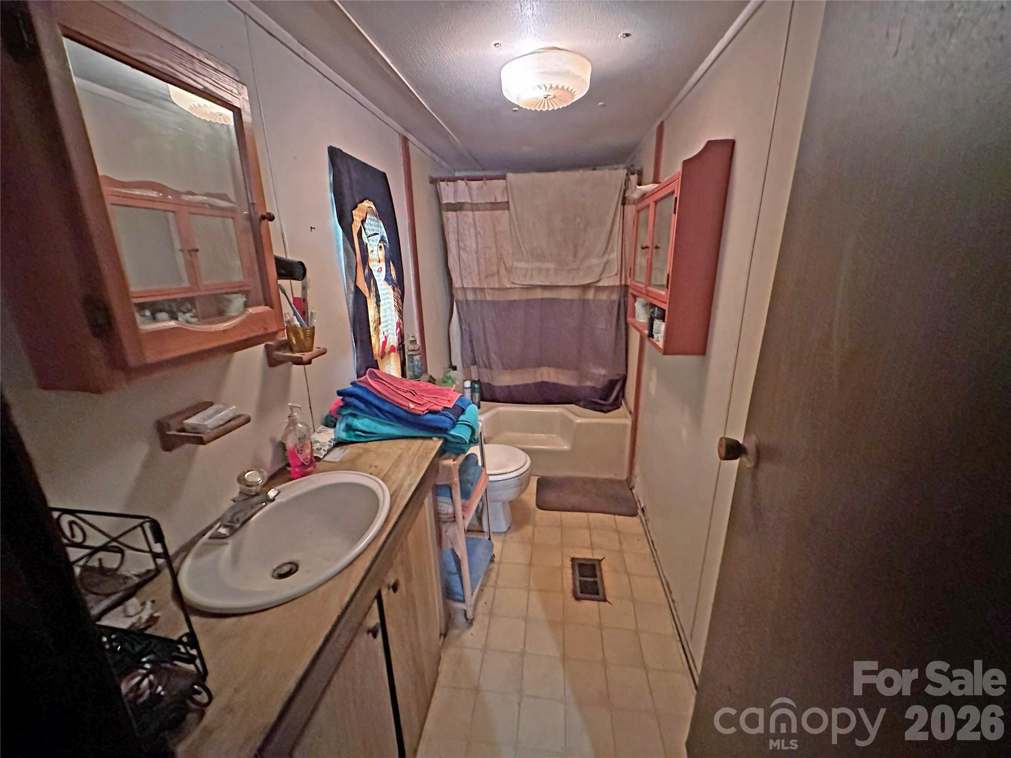1330 Rosehill Drive — Lincolnton
