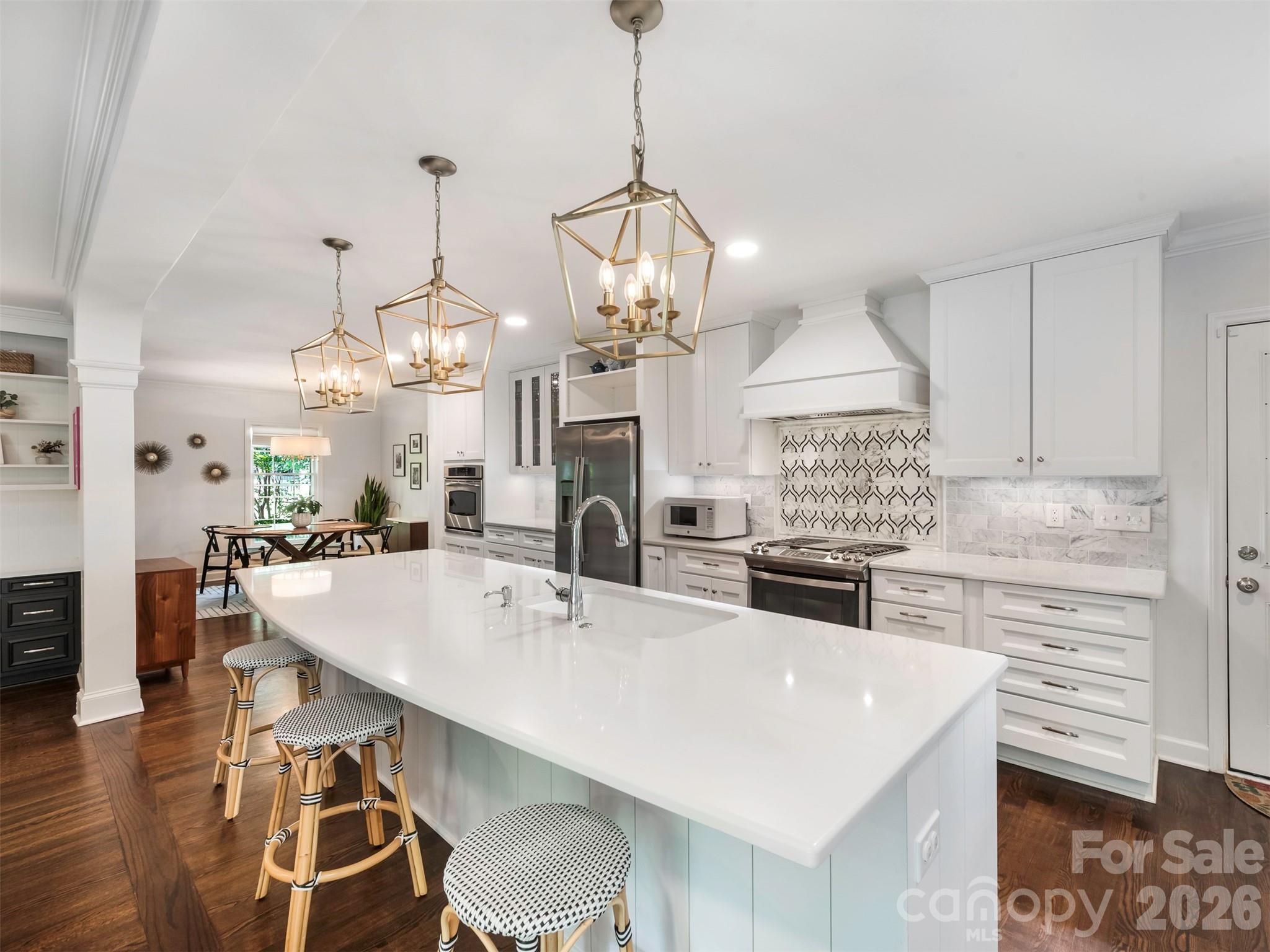 1324 Redcoat Drive — Charlotte