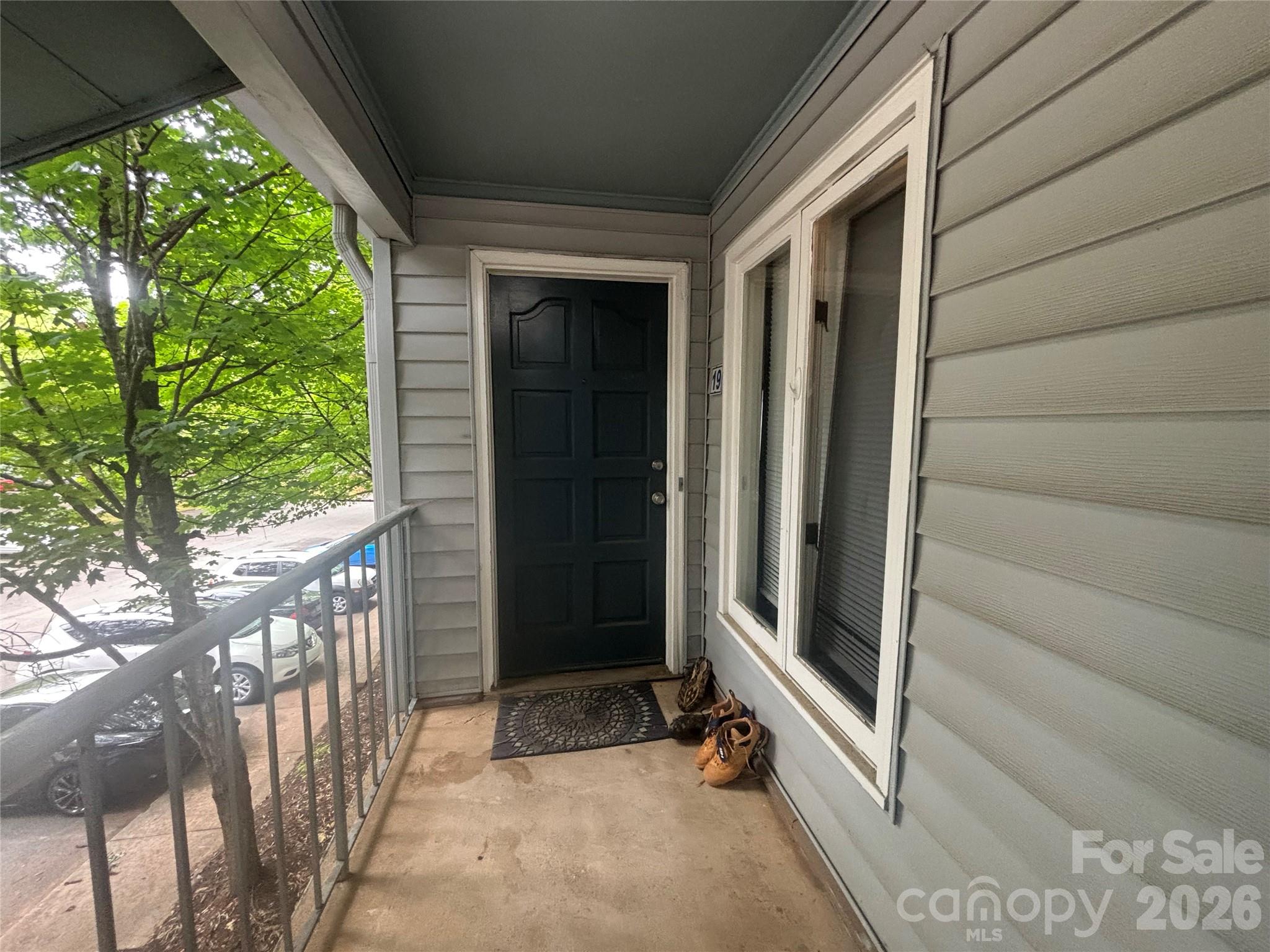 1906 Meadowlark Lane #19 — Charlotte