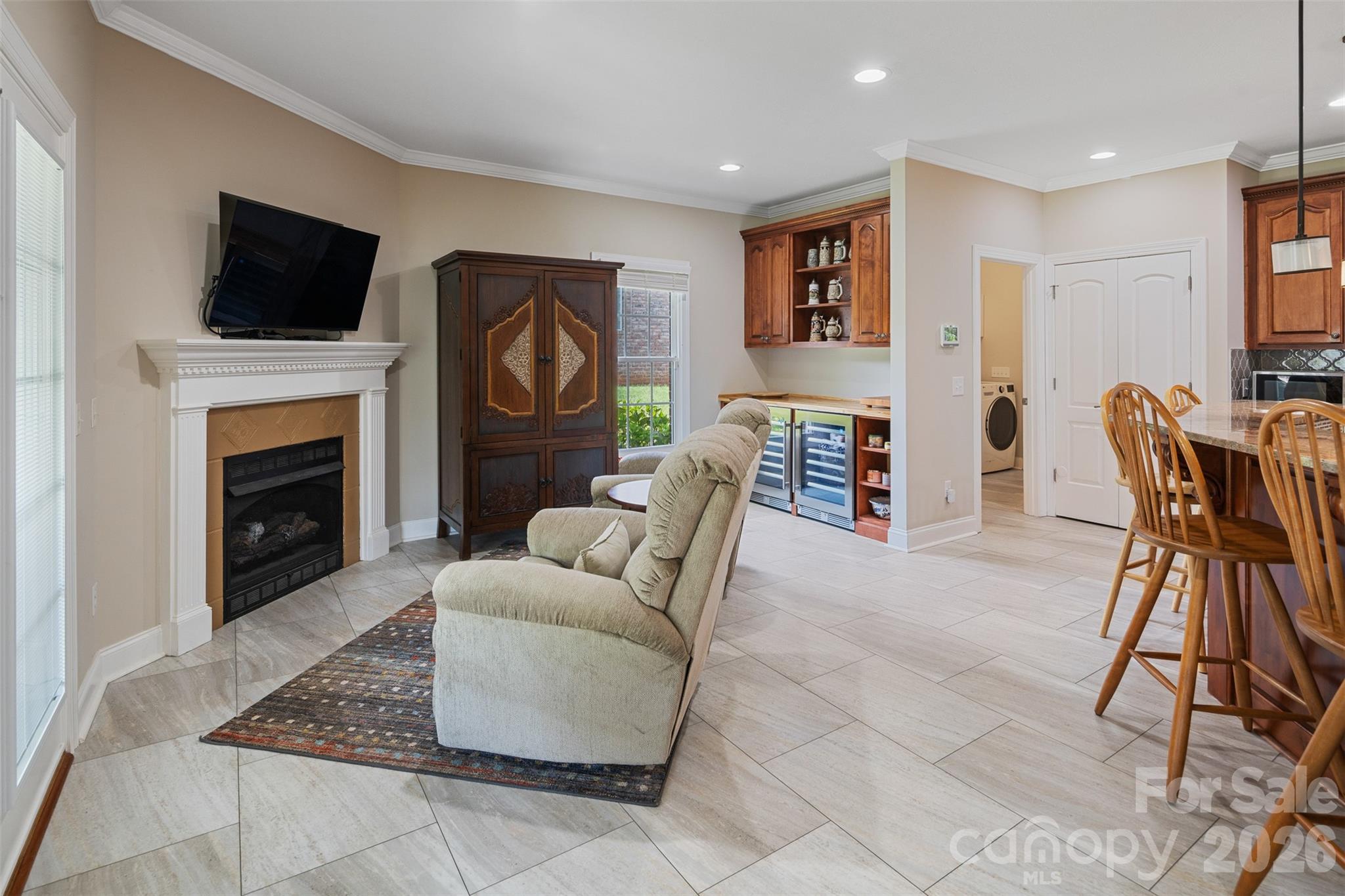 1746 30th Avenue Drive NE — Hickory