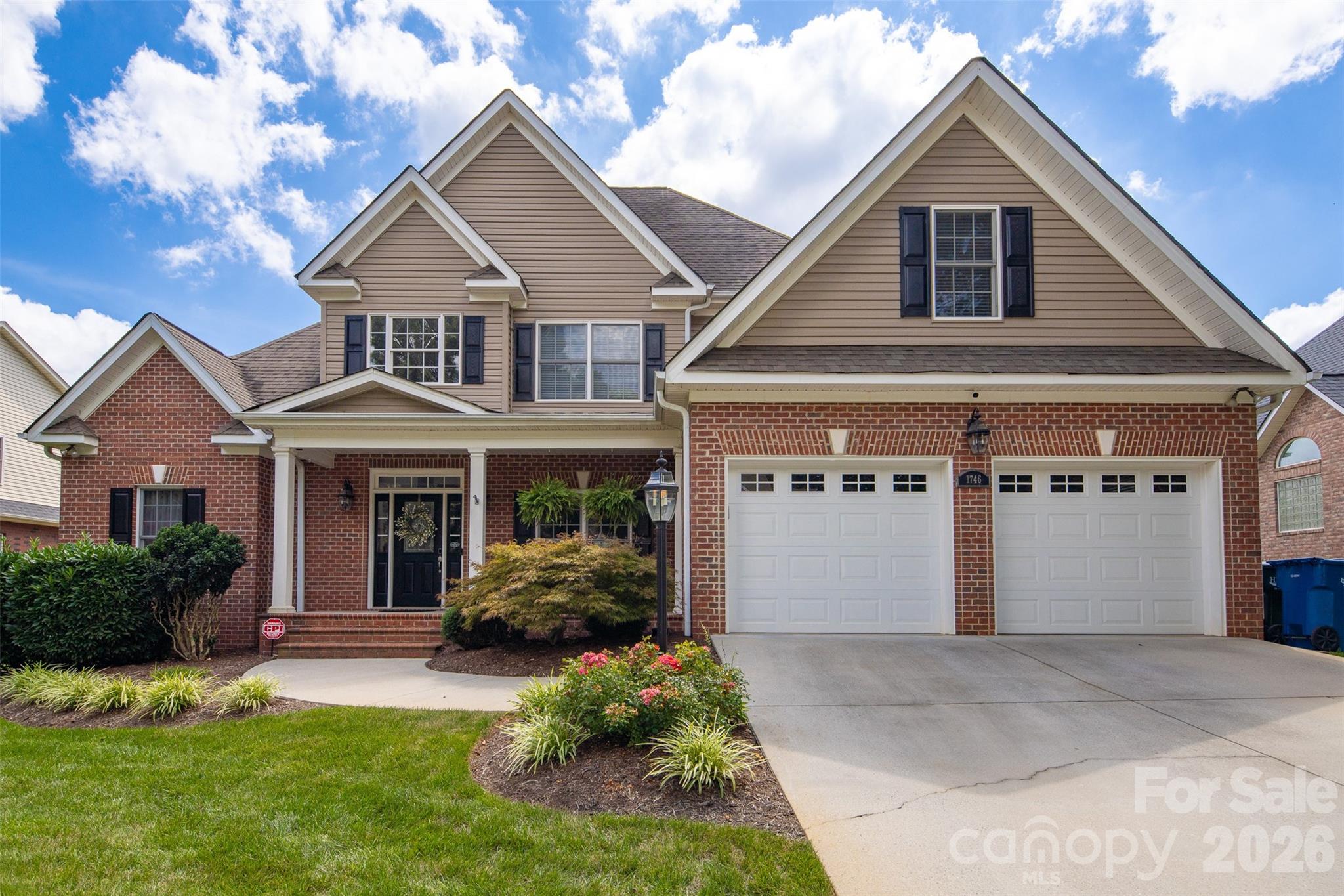 1746 30th Avenue Drive NE — Hickory