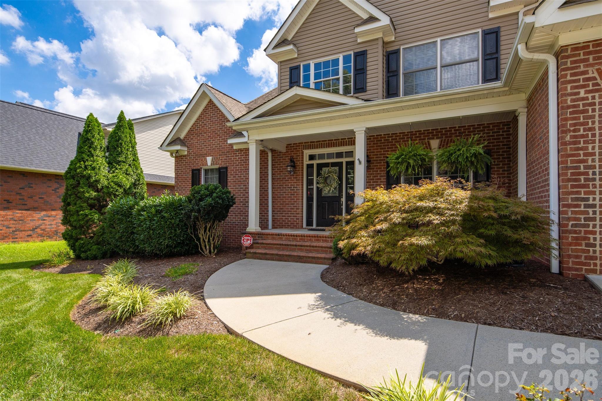 1746 30th Avenue Drive NE — Hickory