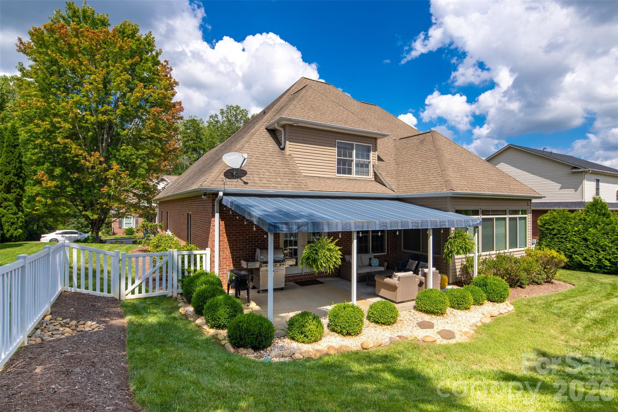 1746 30th Avenue Drive NE — Hickory