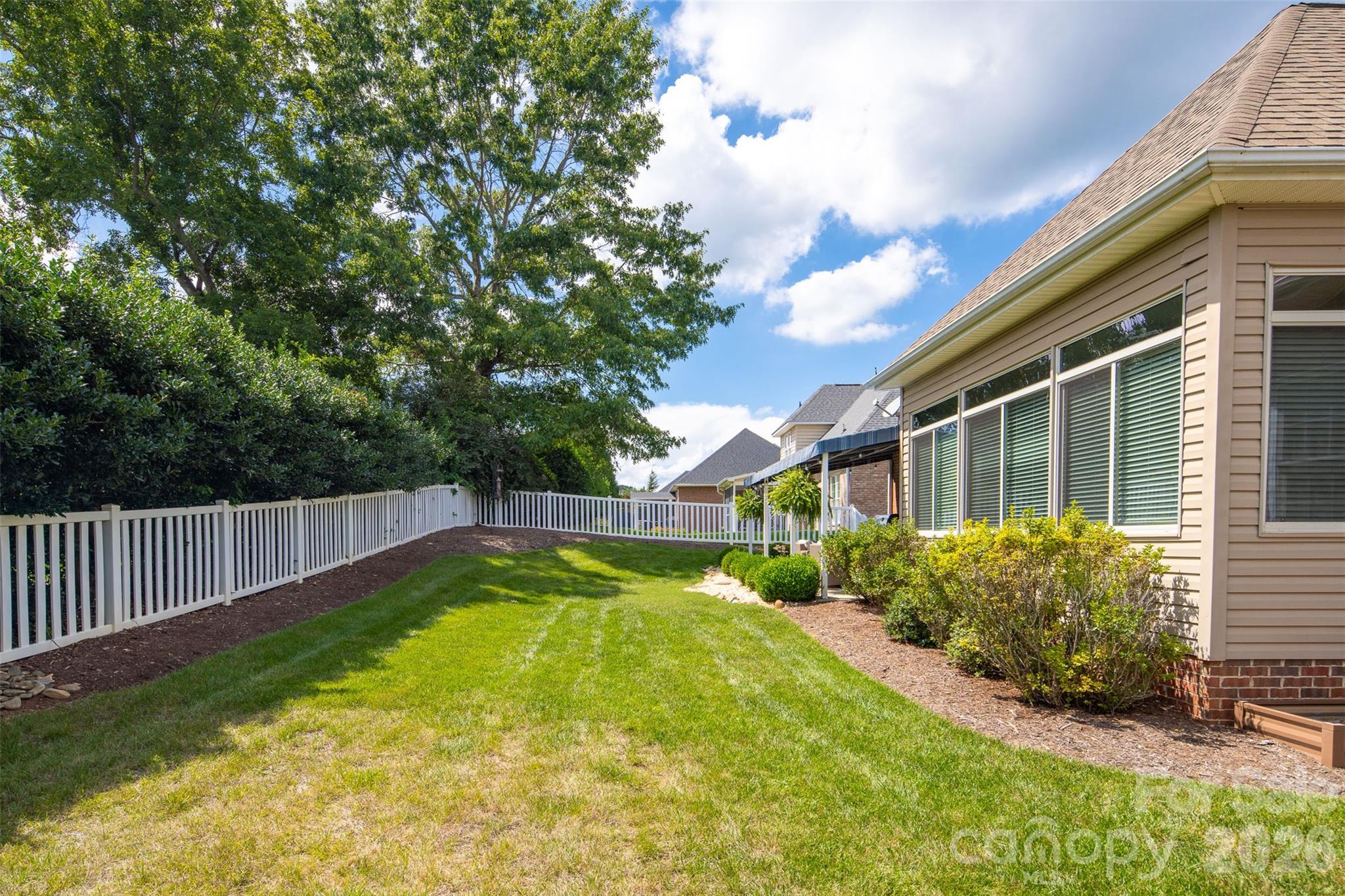 1746 30th Avenue Drive NE — Hickory