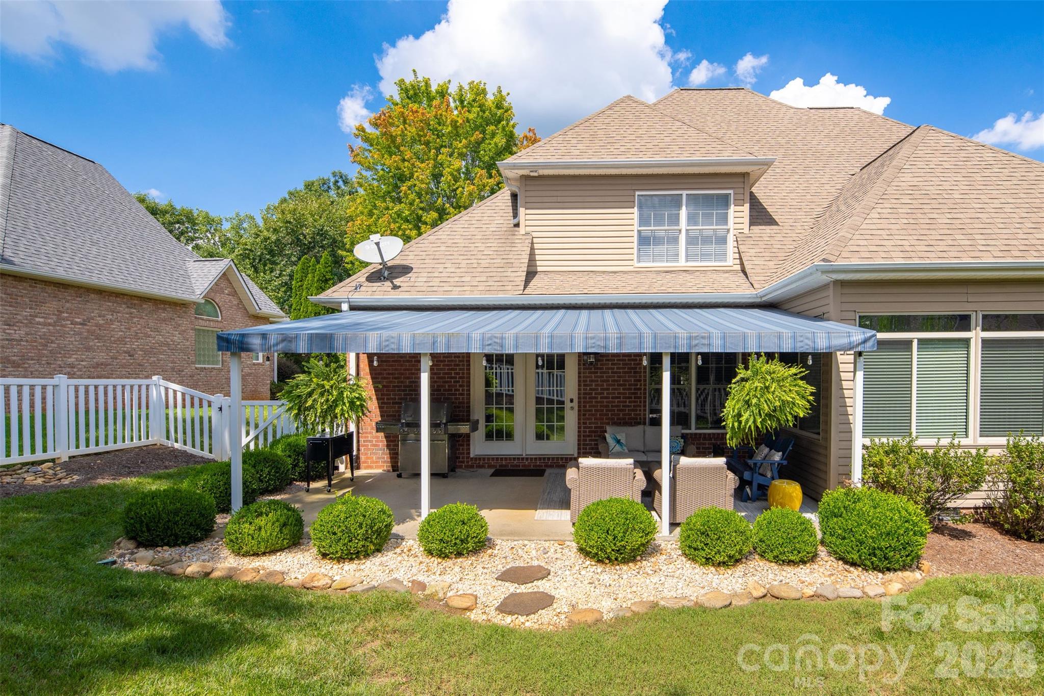 1746 30th Avenue Drive NE — Hickory