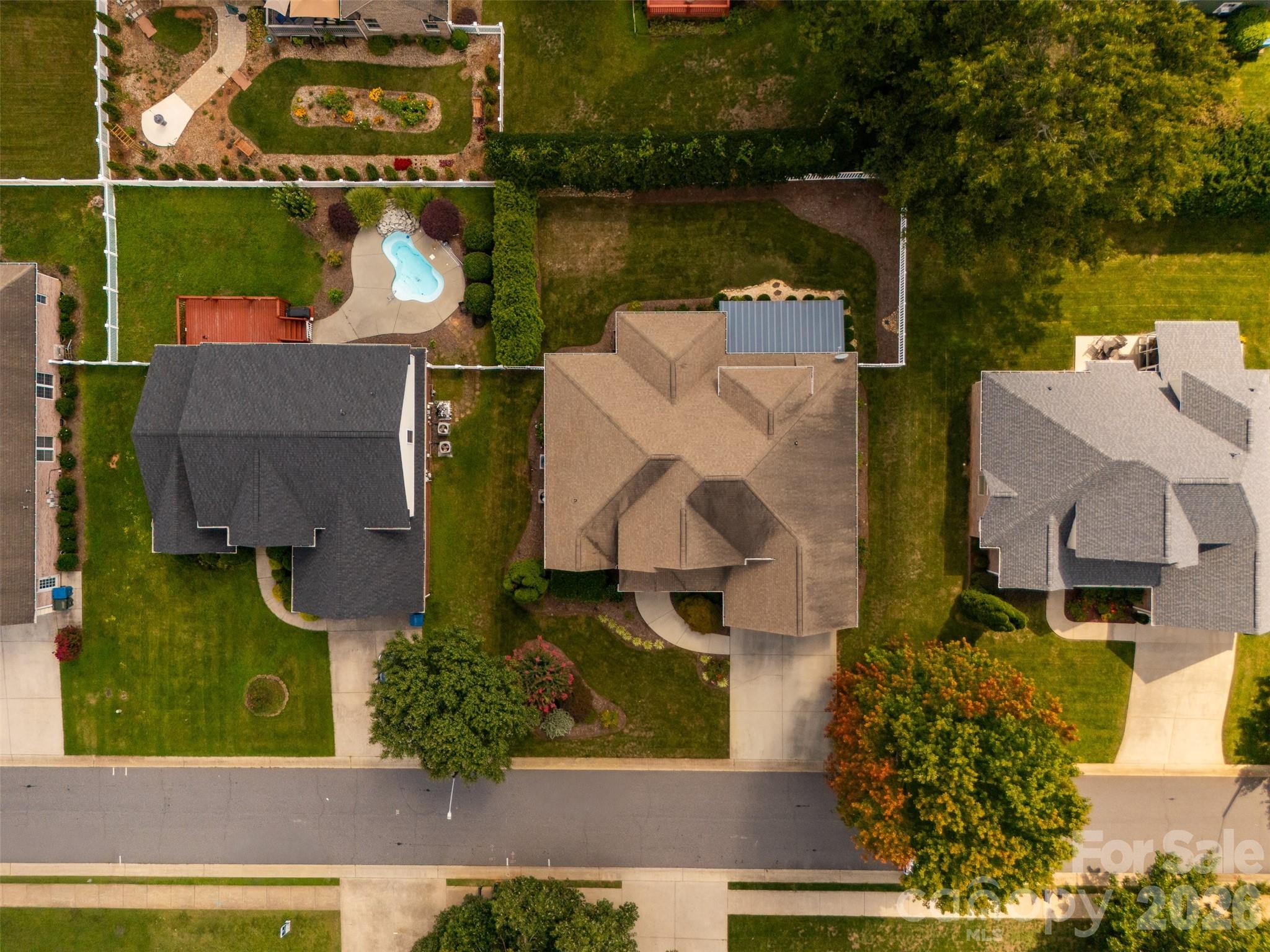 1746 30th Avenue Drive NE — Hickory