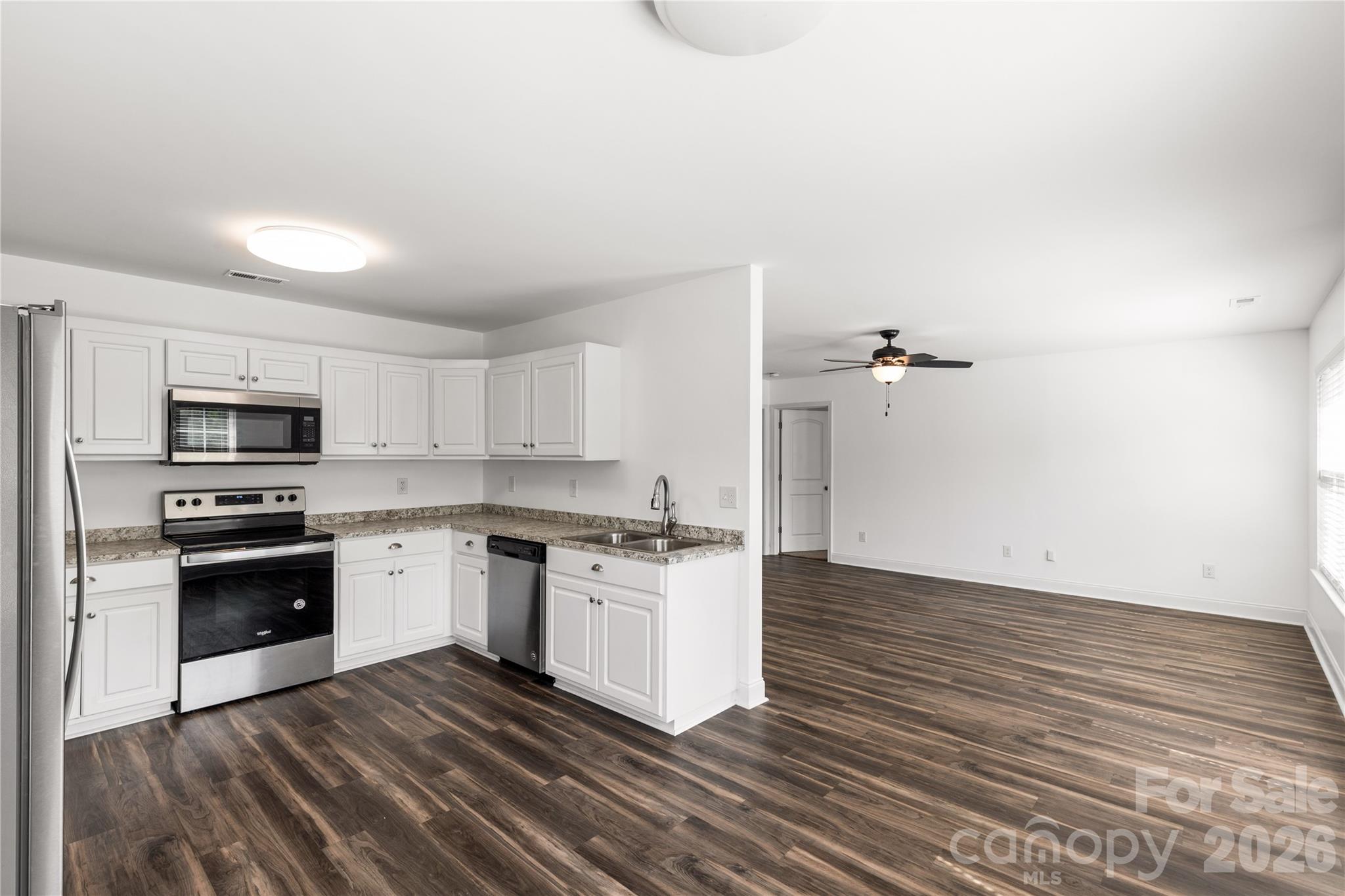 6407 Hunting Creek Road — Lancaster
