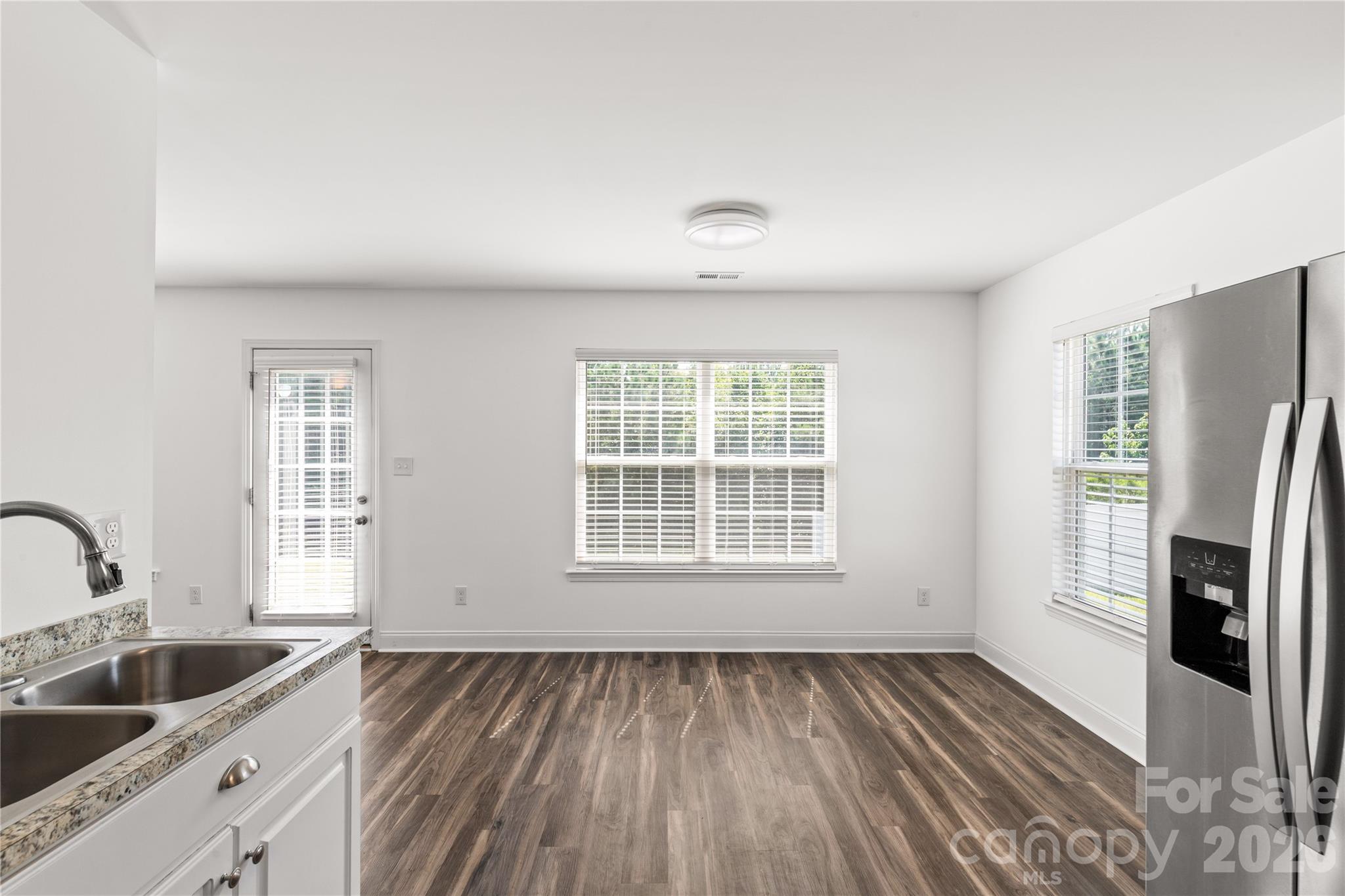 6407 Hunting Creek Road — Lancaster