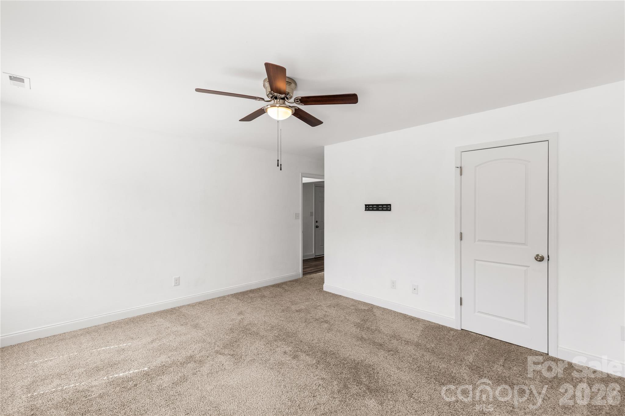 6407 Hunting Creek Road — Lancaster