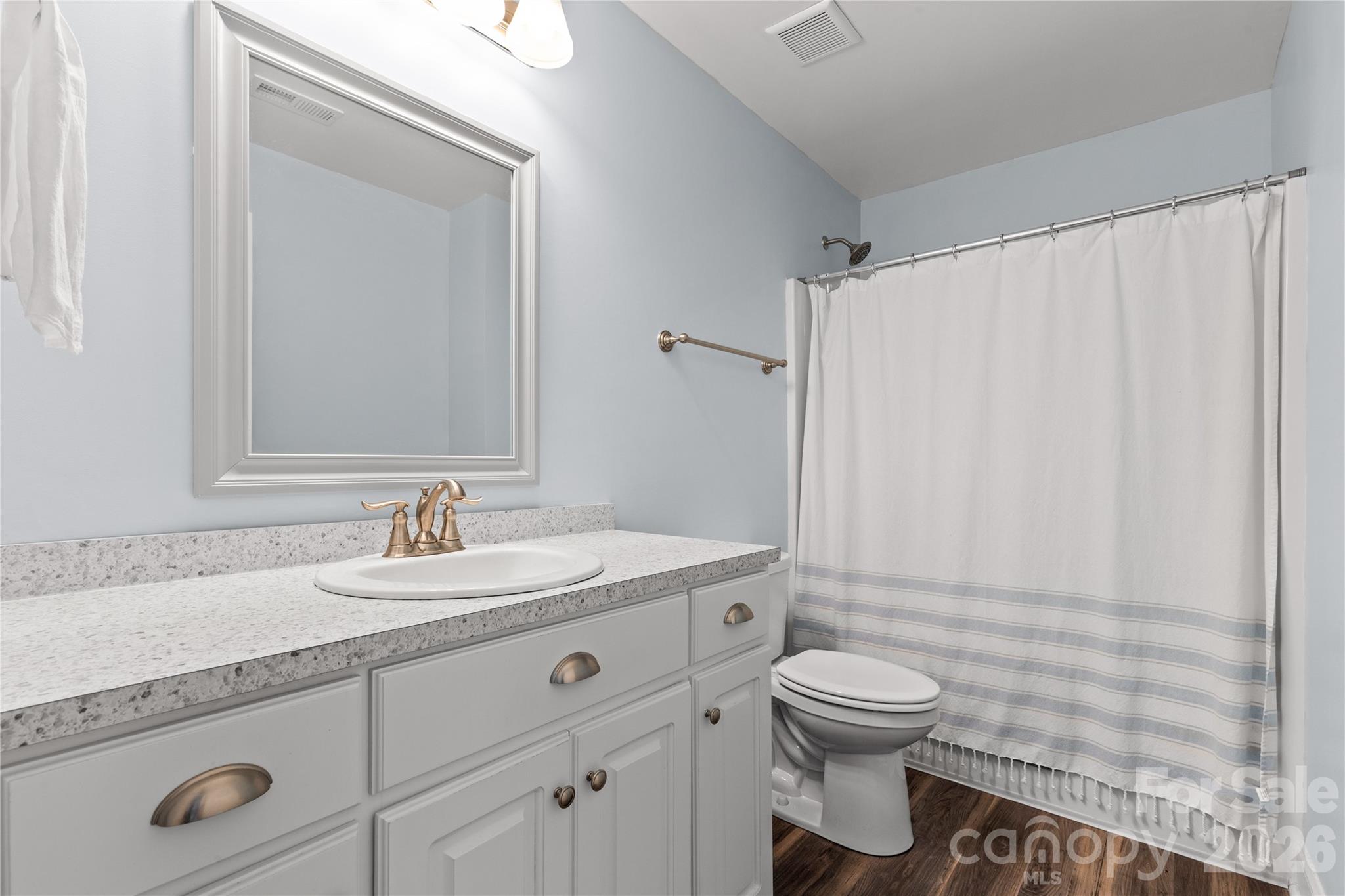 6407 Hunting Creek Road — Lancaster