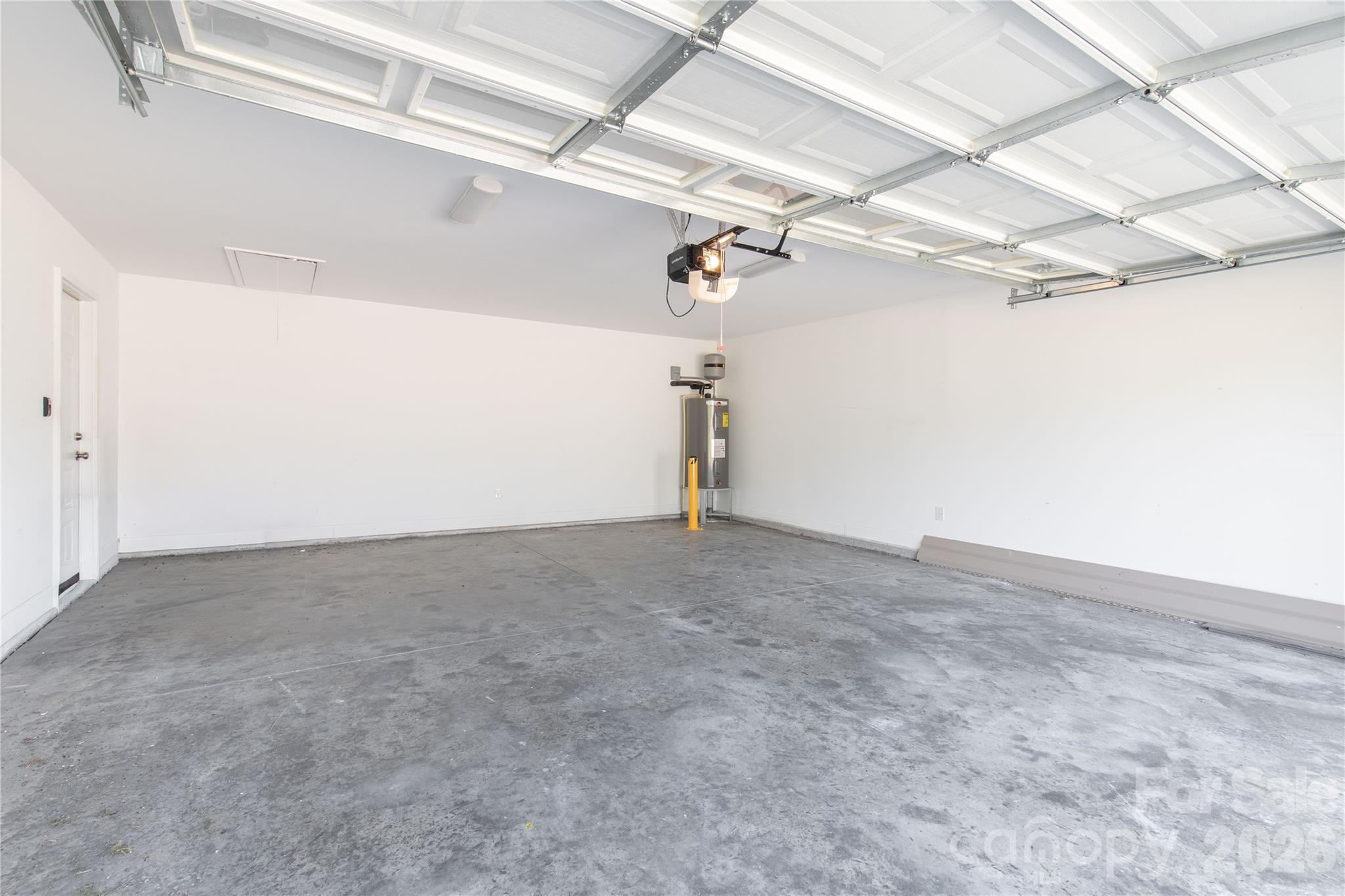 6407 Hunting Creek Road — Lancaster