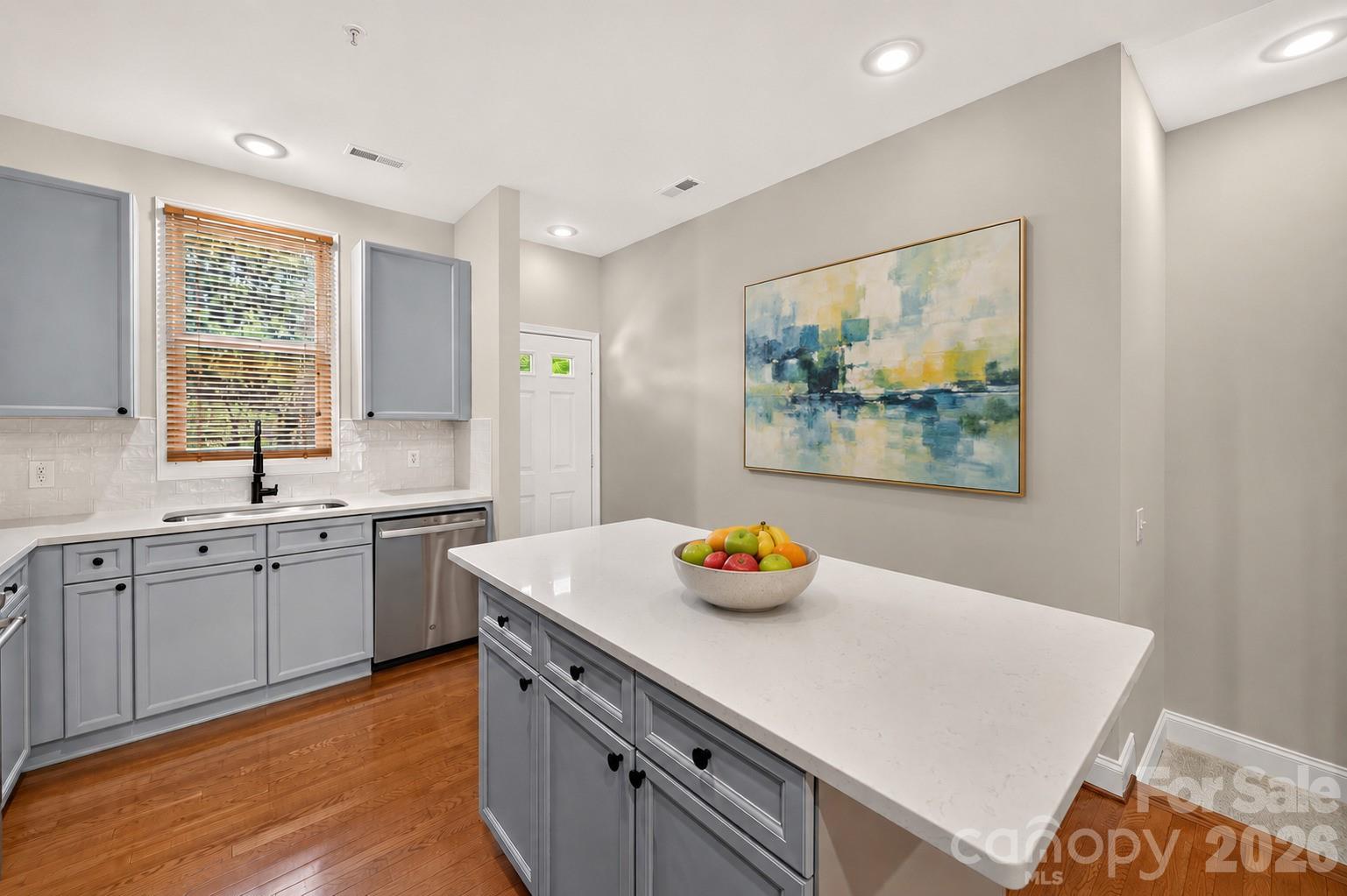 783 Grandin Road — Charlotte