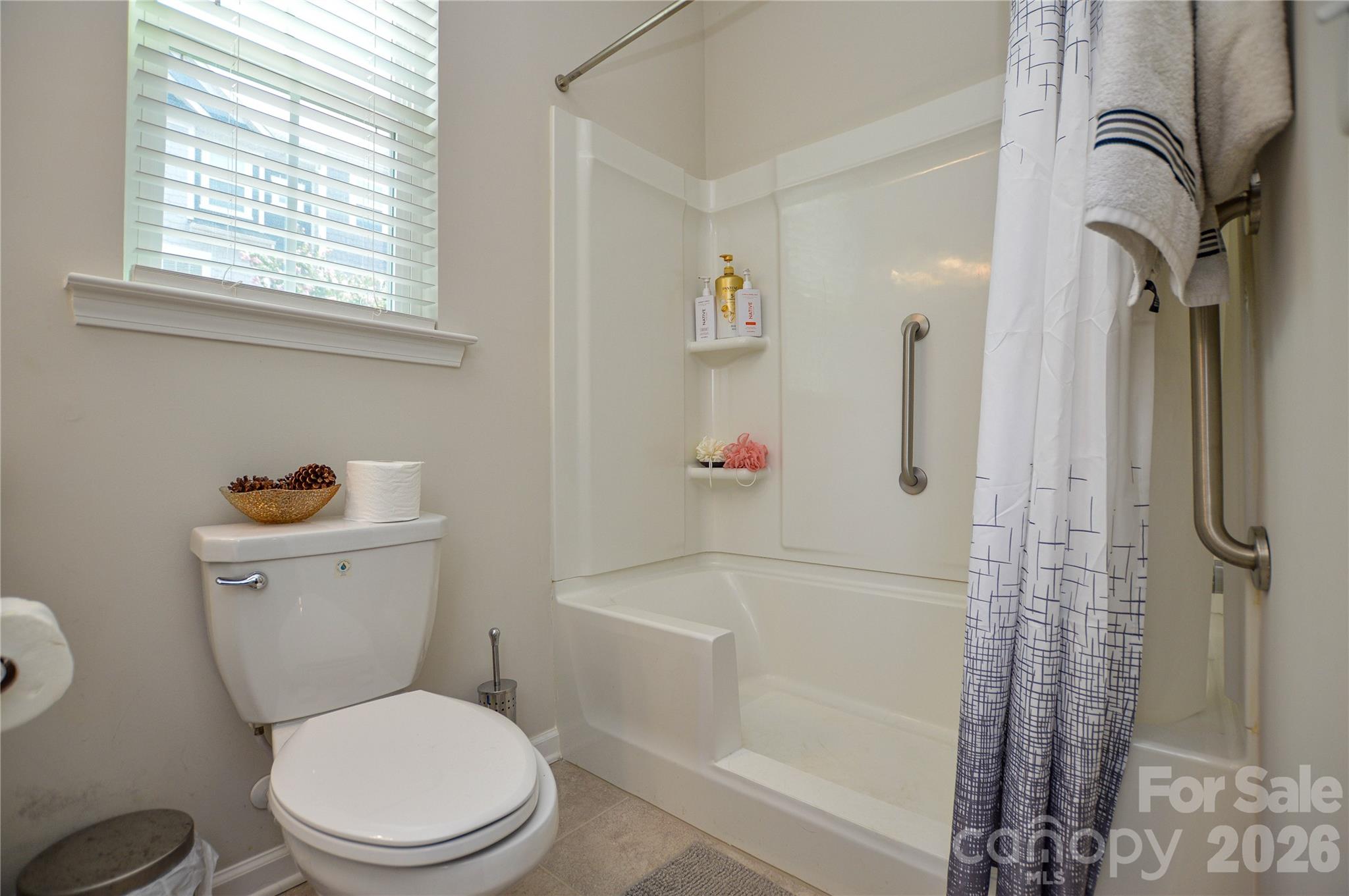 12104 Ardrey Park Drive — Charlotte