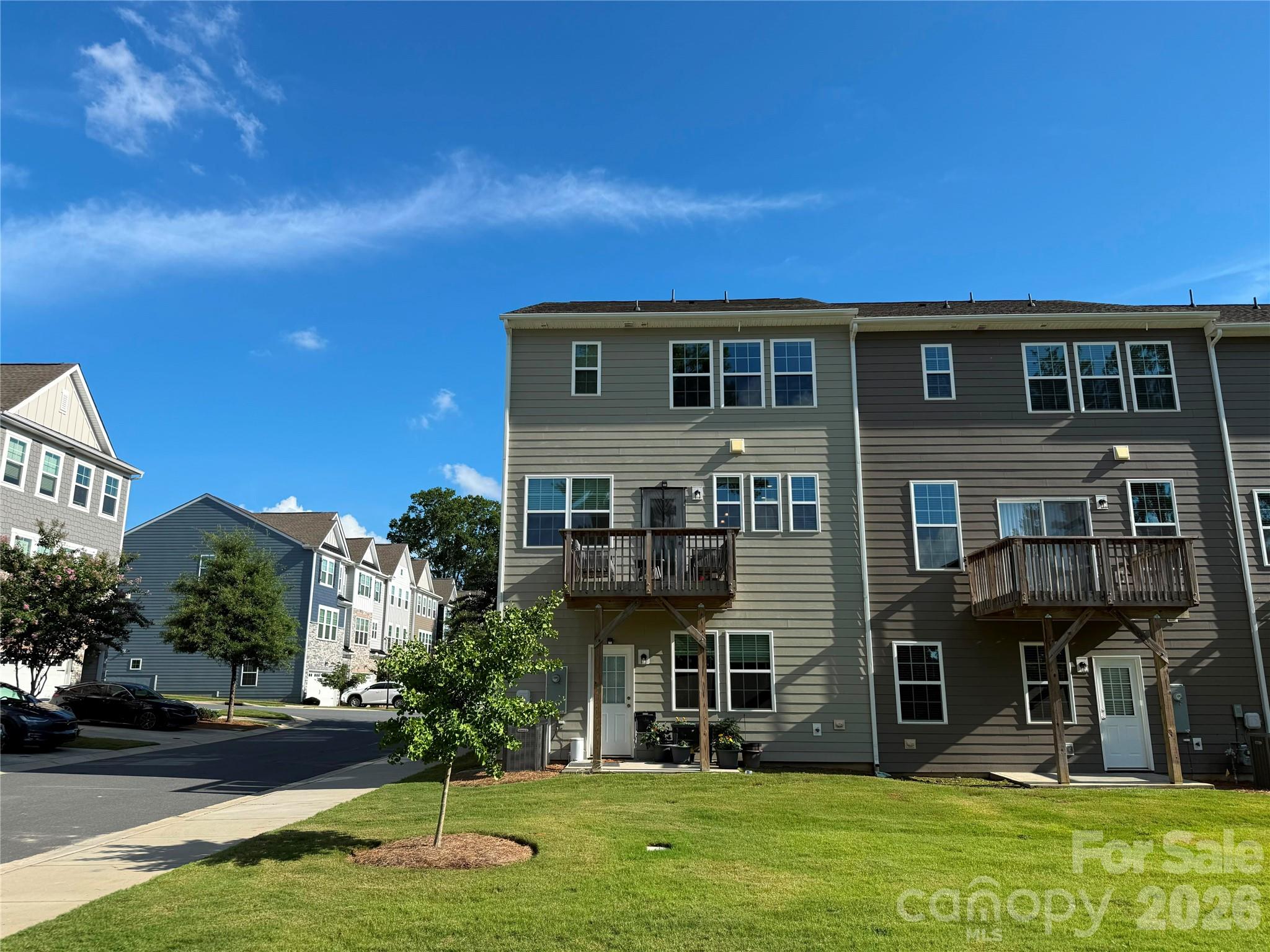 12104 Ardrey Park Drive — Charlotte