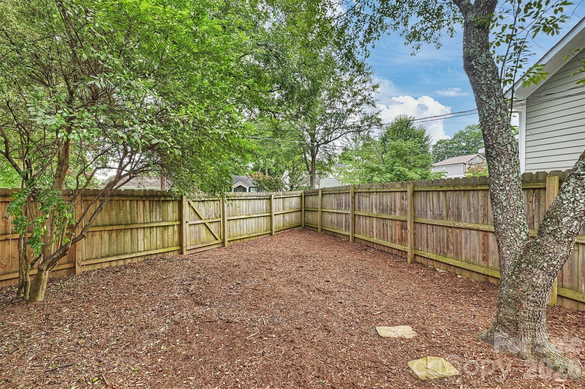 1929 Marguerite Avenue — Charlotte