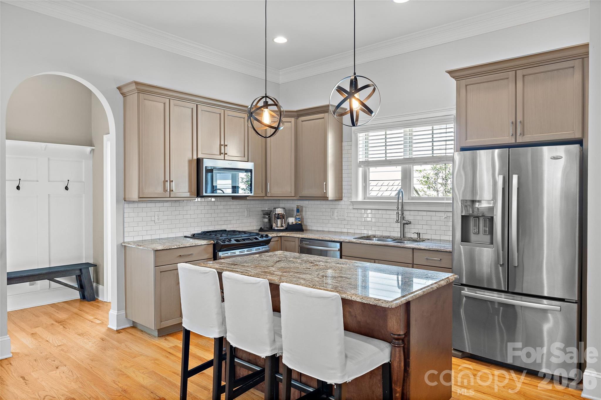 3404 Holt Street — Charlotte