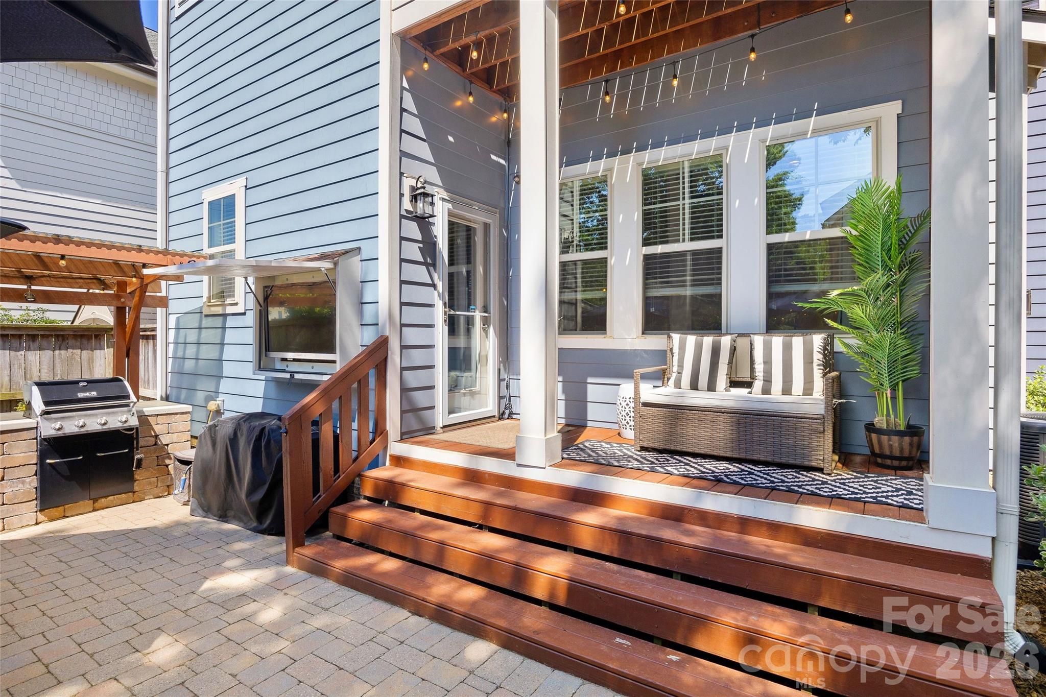 3404 Holt Street — Charlotte