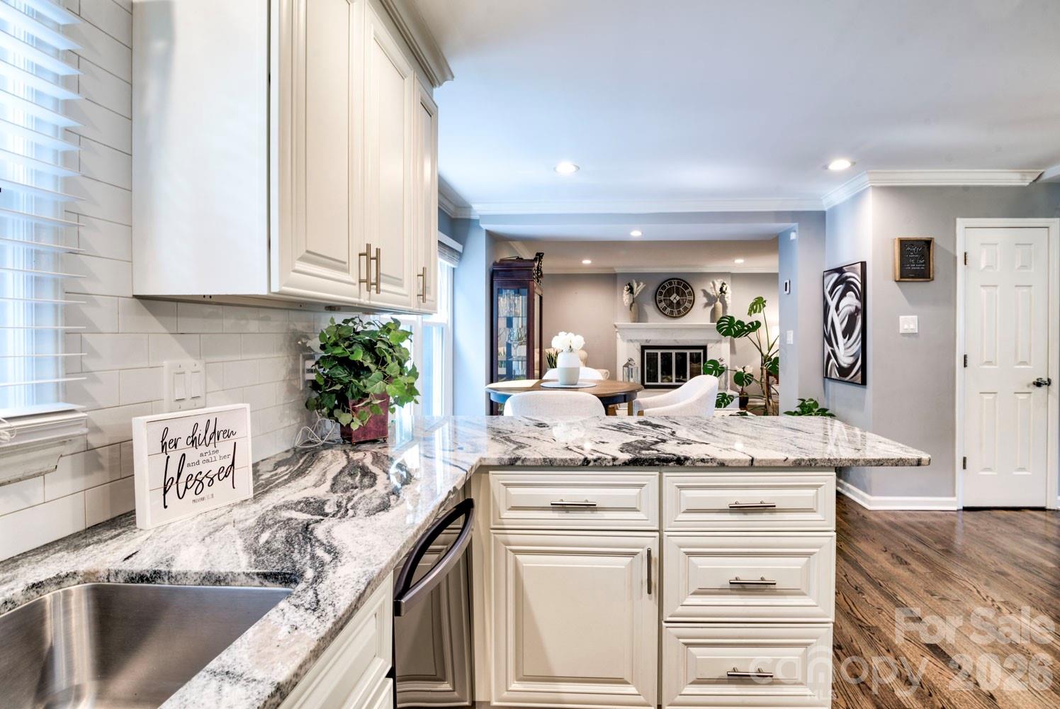2823 Ridgehaven Court — Gastonia
