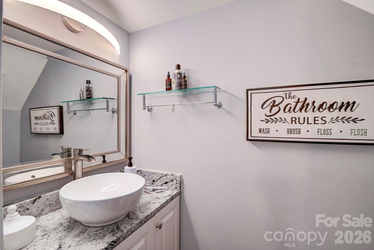 2823 Ridgehaven Court — Gastonia