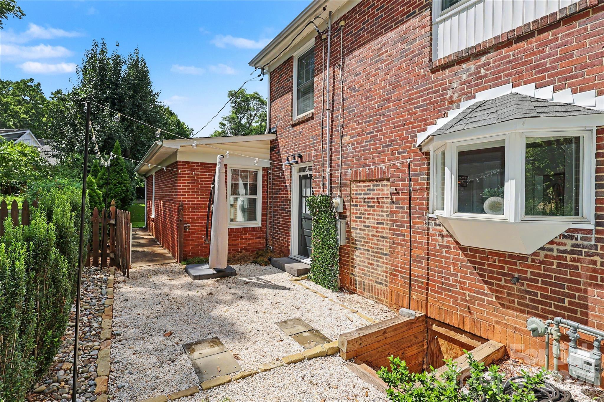 1620 Dilworth Road E — Charlotte