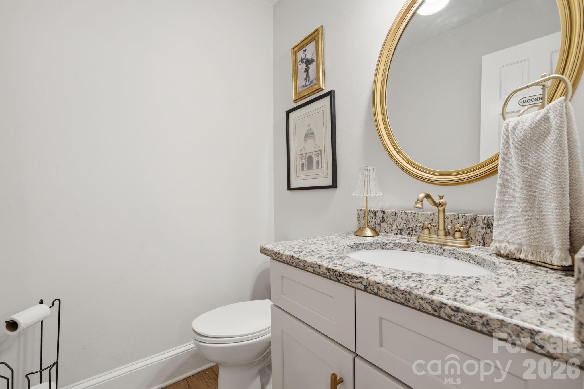 718 Ashmeade Road — Charlotte