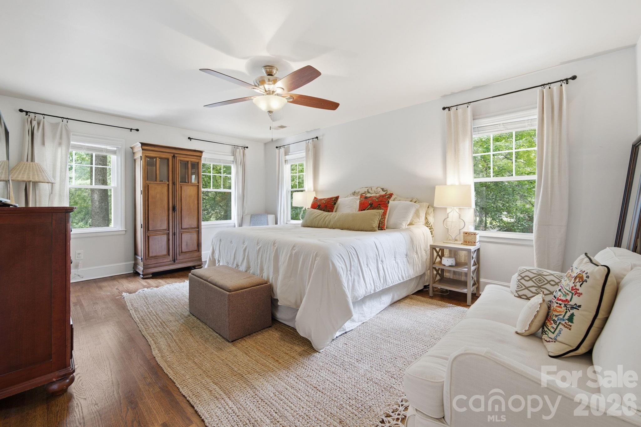 718 Ashmeade Road — Charlotte