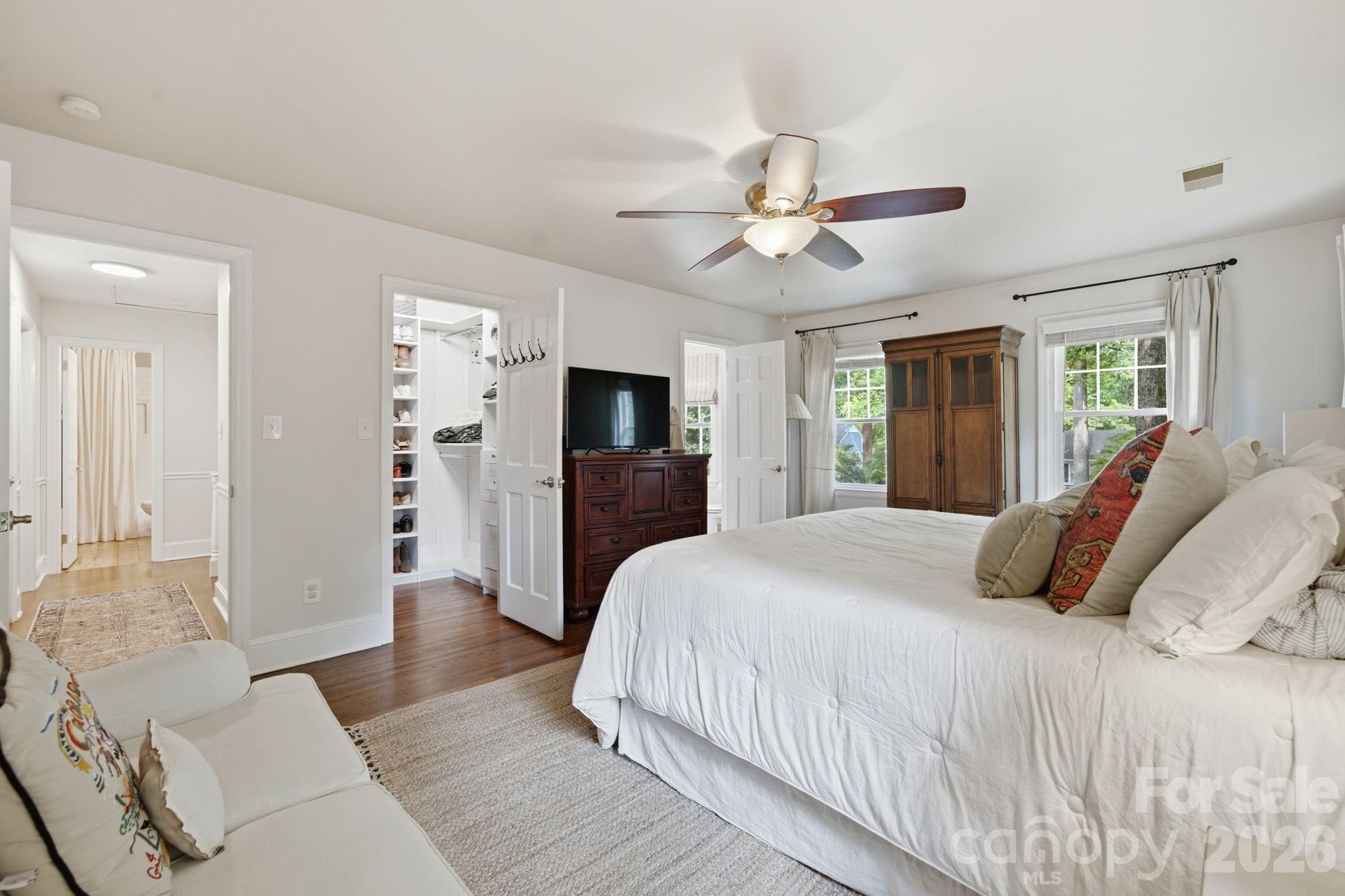 718 Ashmeade Road — Charlotte