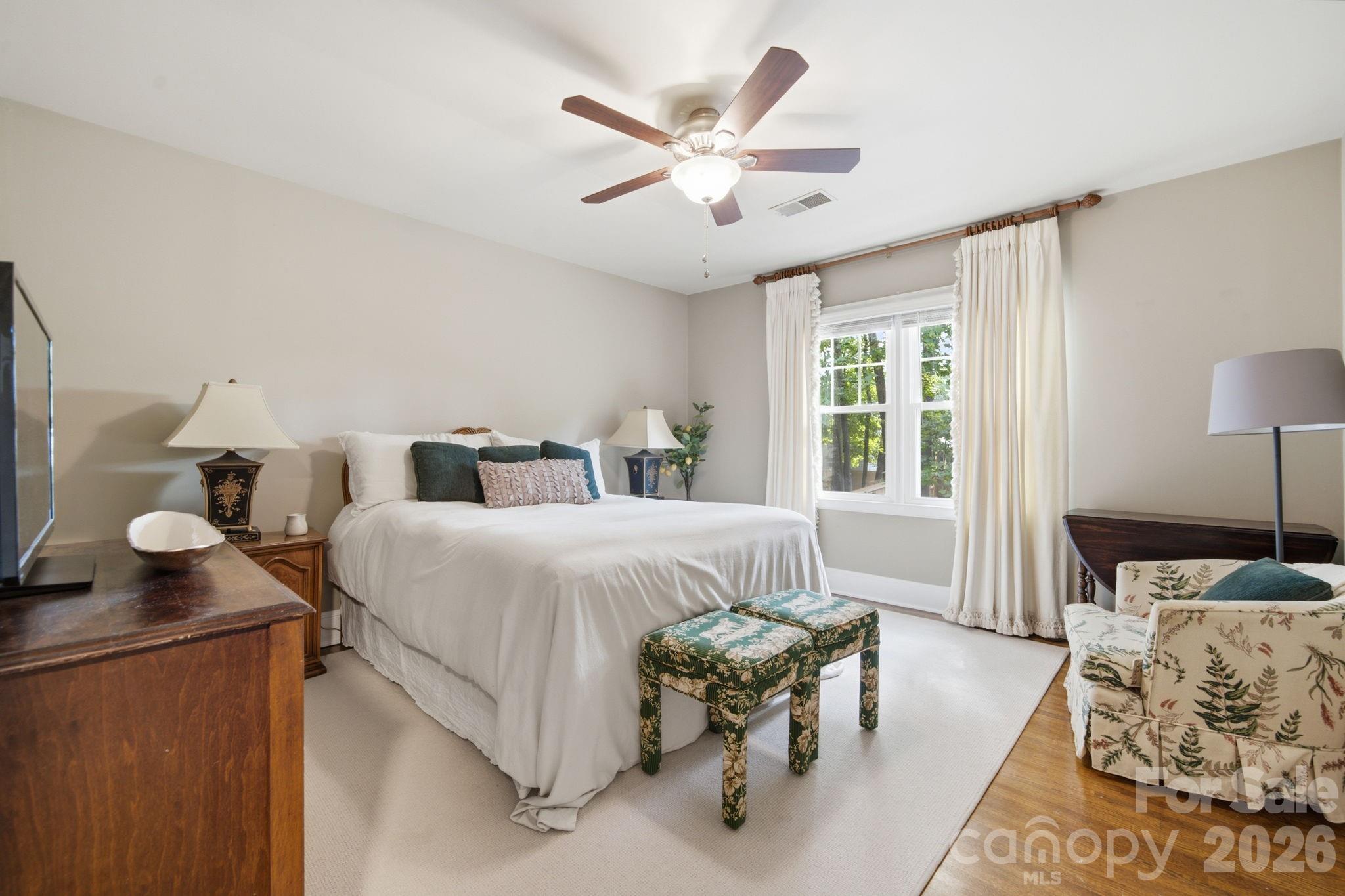 718 Ashmeade Road — Charlotte