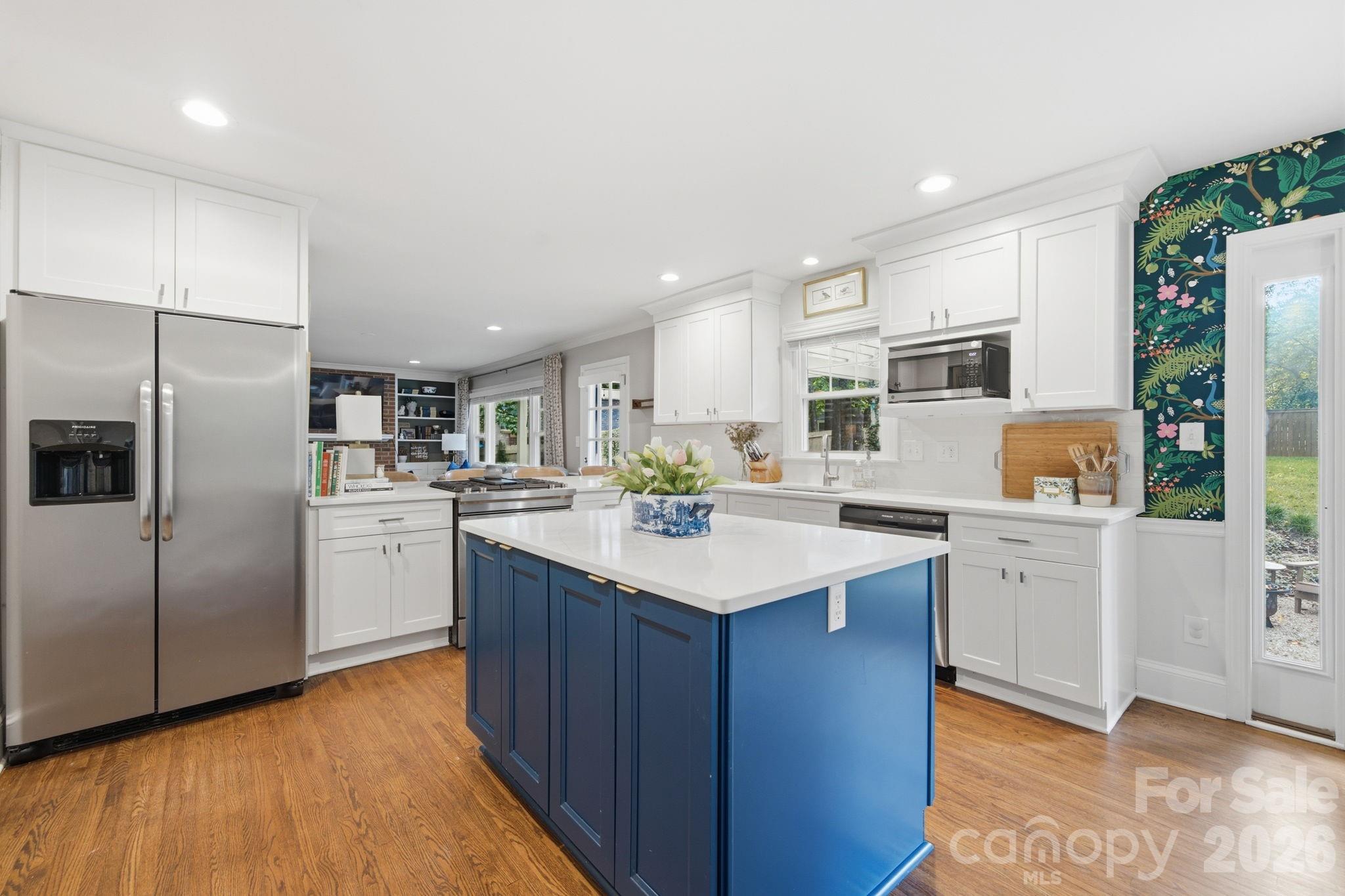 718 Ashmeade Road — Charlotte