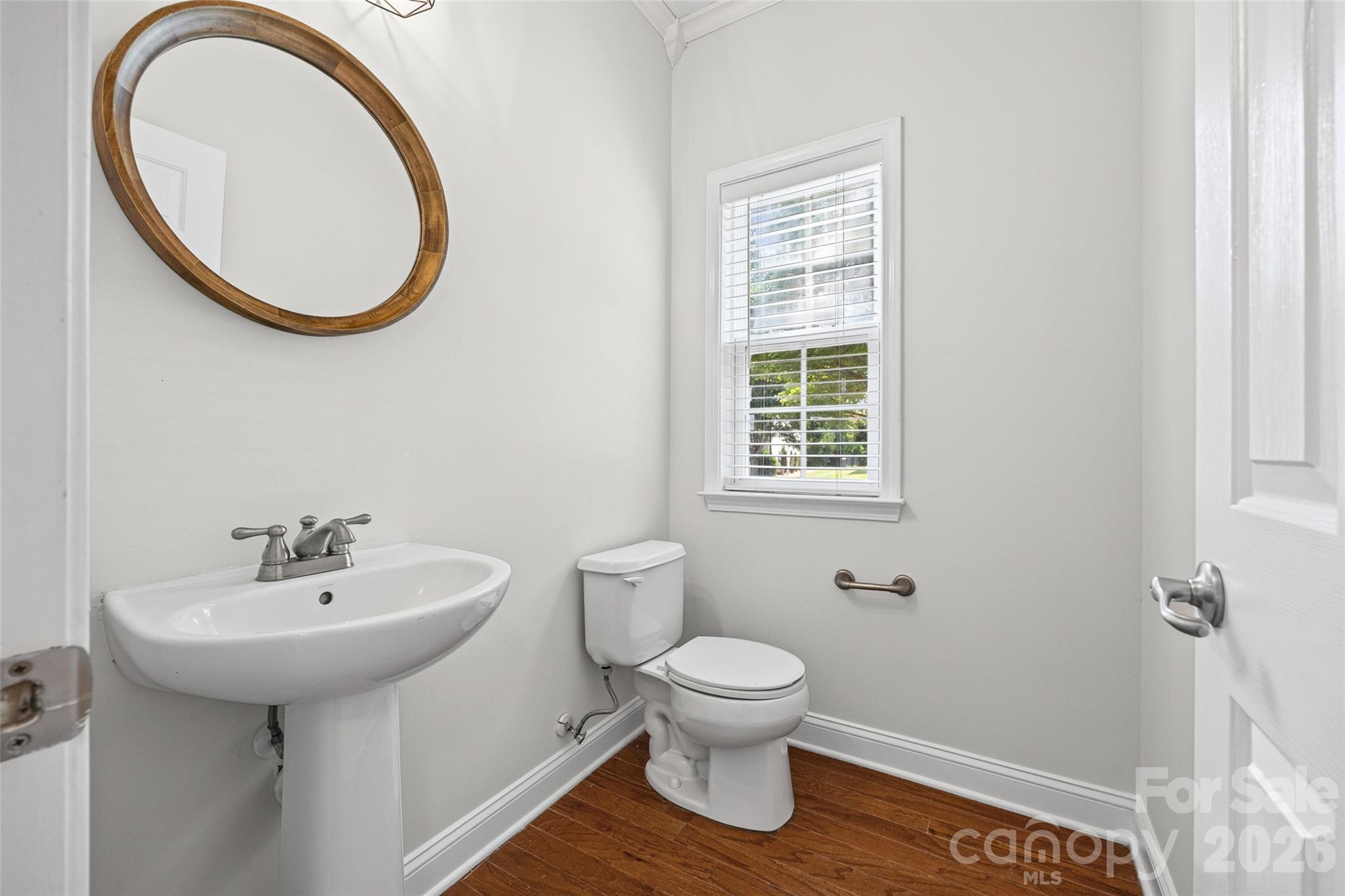 9513 Seamill Road — Charlotte