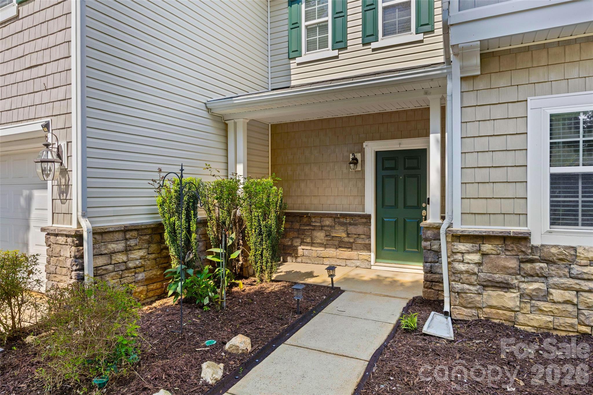 9513 Seamill Road — Charlotte