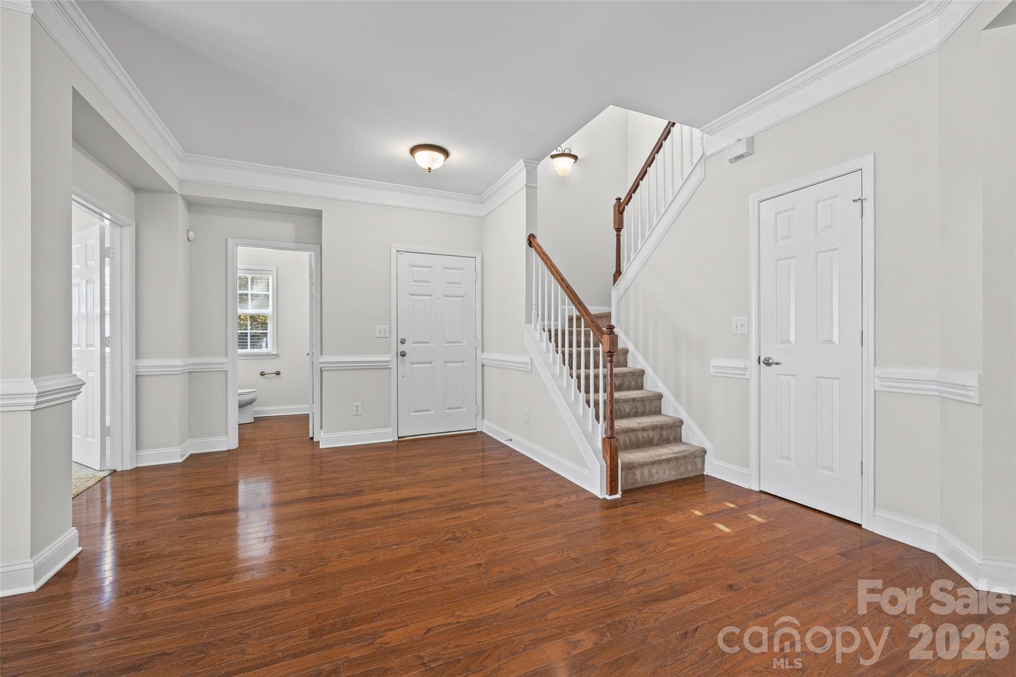 9513 Seamill Road — Charlotte