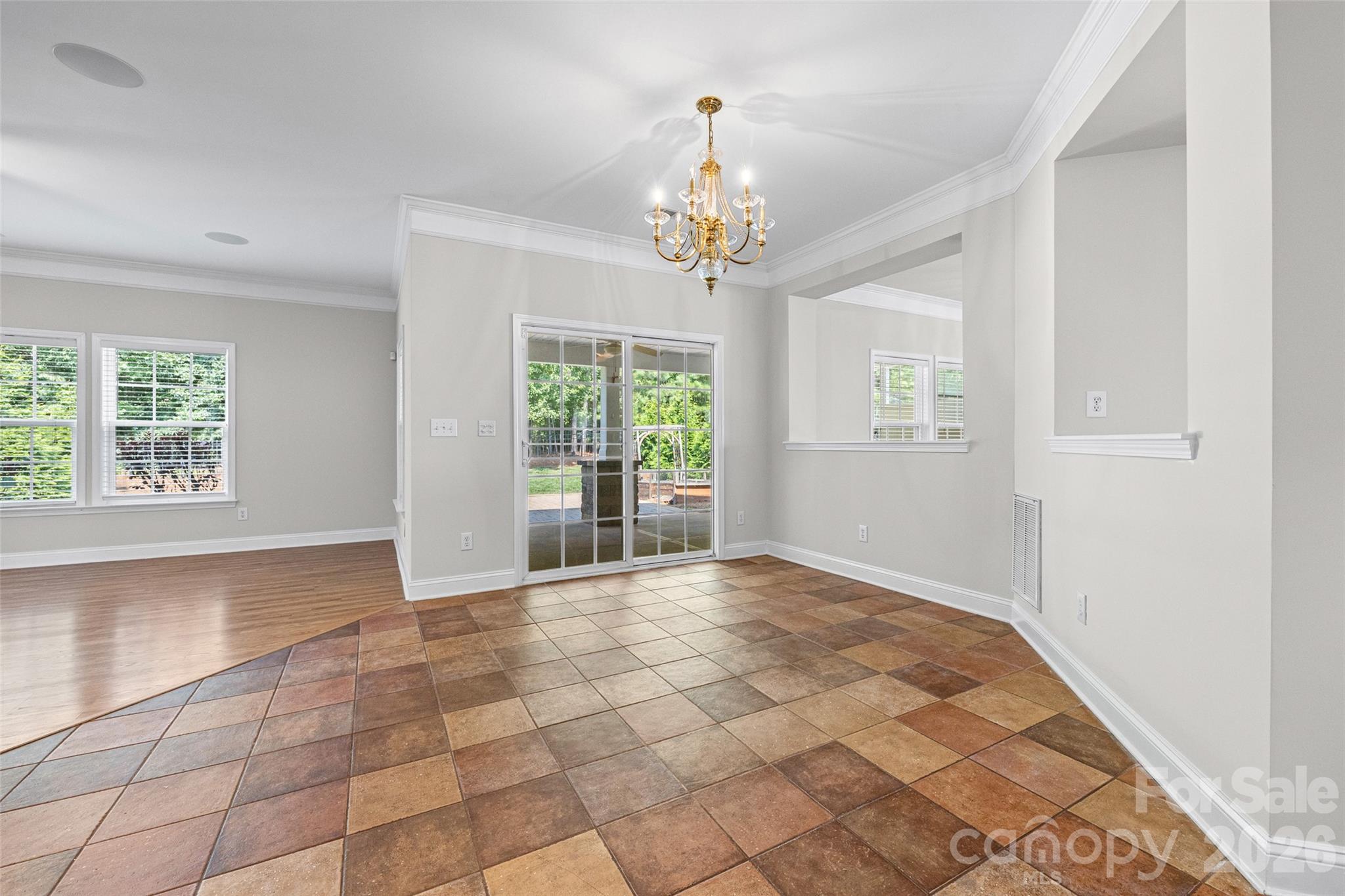 9513 Seamill Road — Charlotte