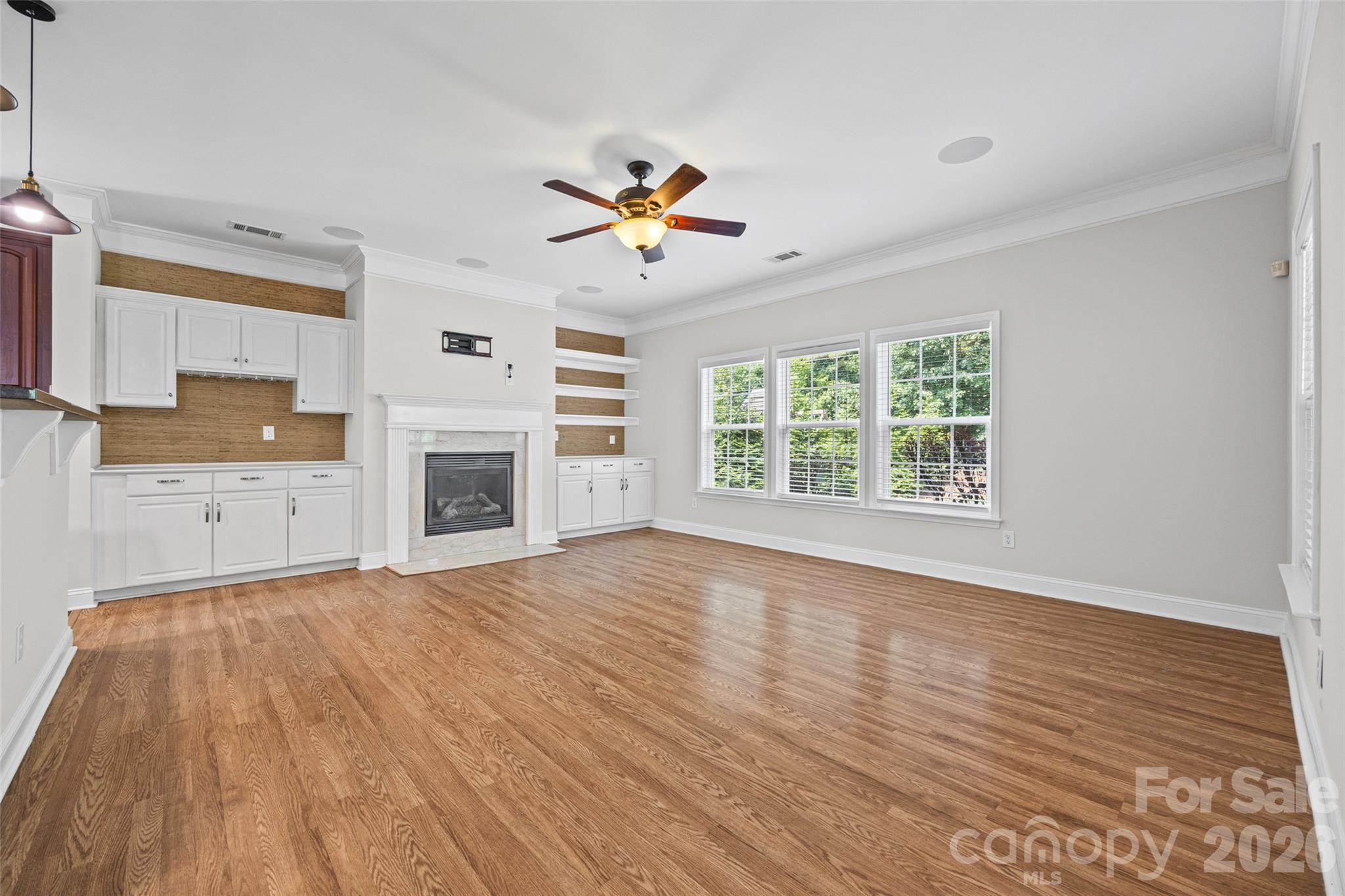 9513 Seamill Road — Charlotte