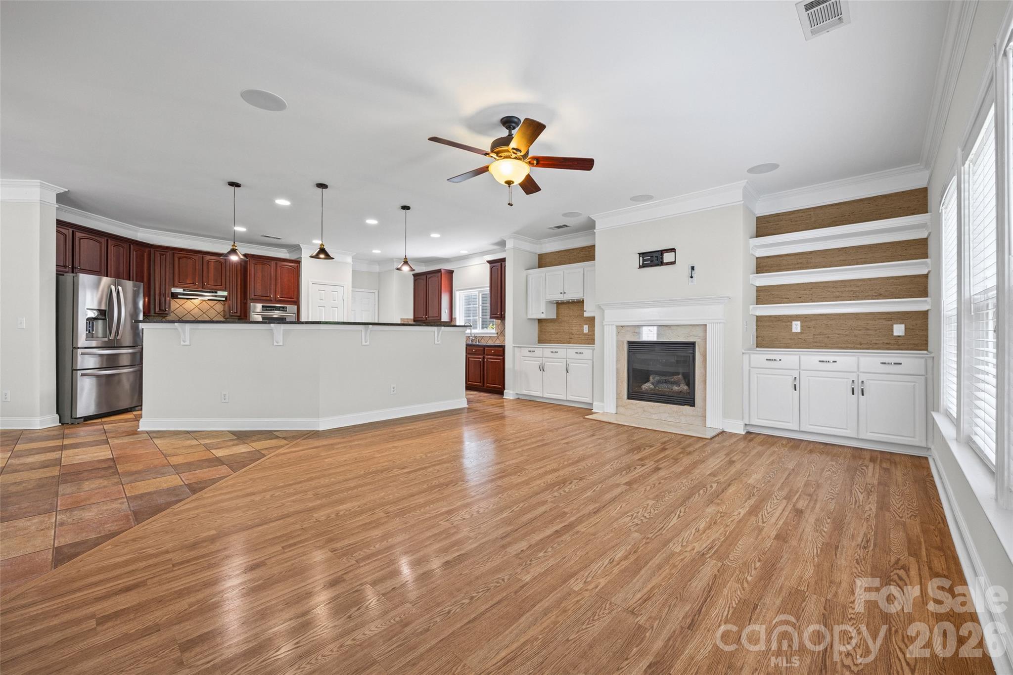 9513 Seamill Road — Charlotte