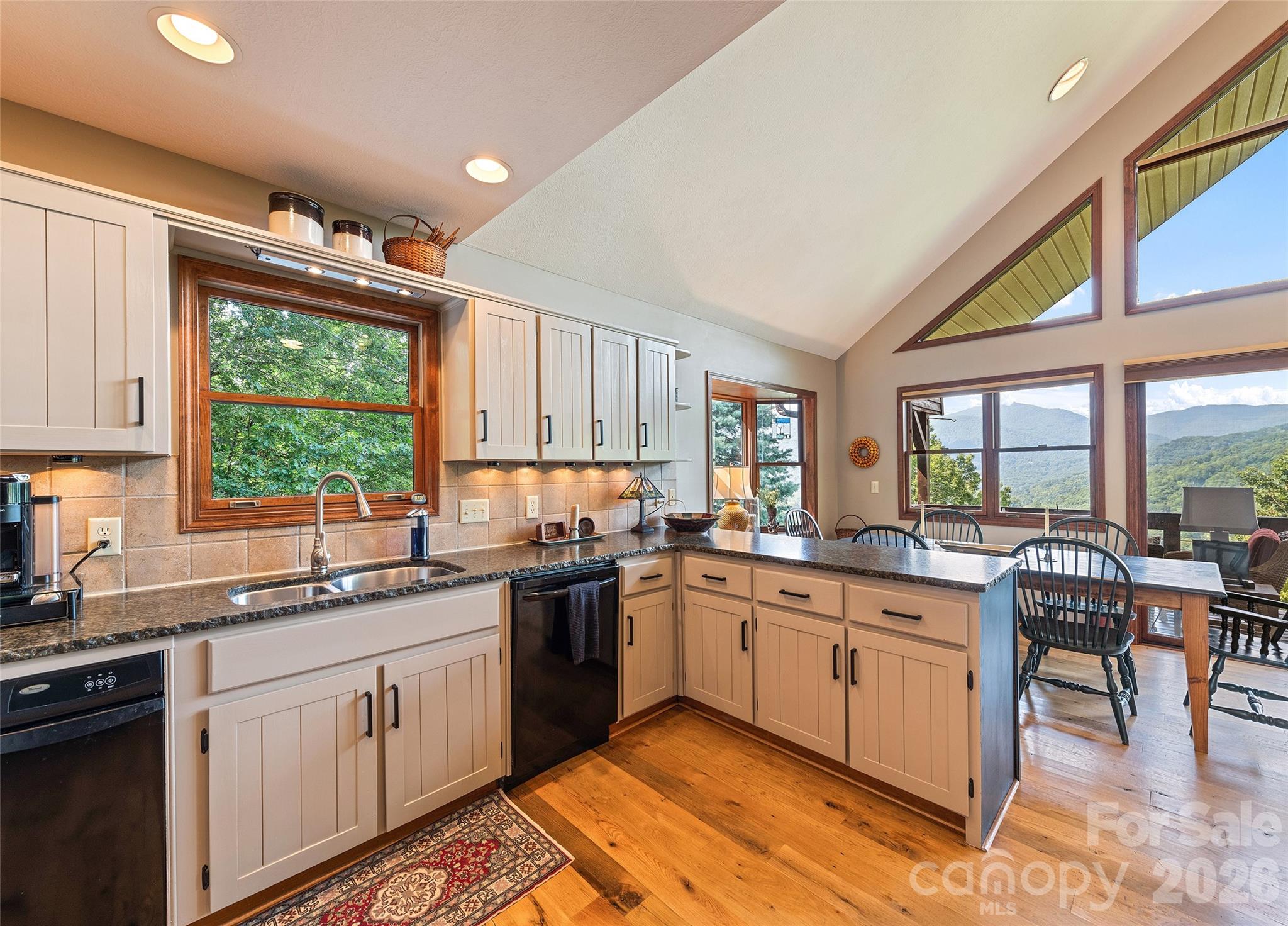 509 Deer Creek Trail — Maggie Valley