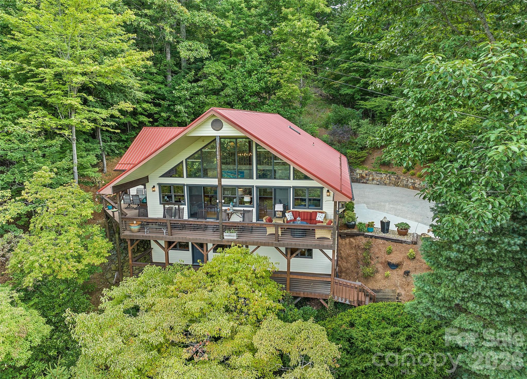 509 Deer Creek Trail — Maggie Valley