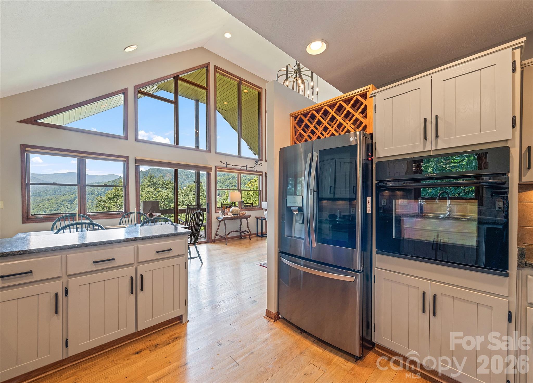 509 Deer Creek Trail — Maggie Valley