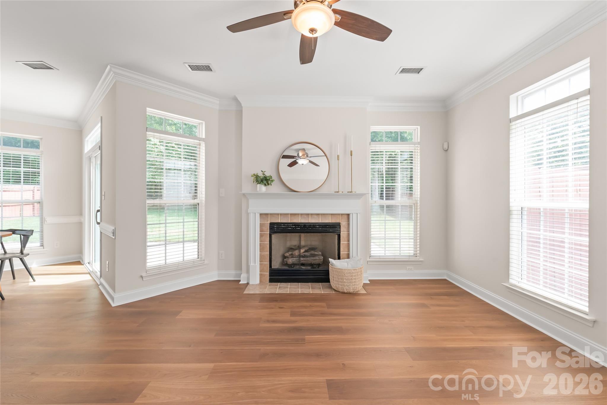12319 Silveroak Lane — Charlotte