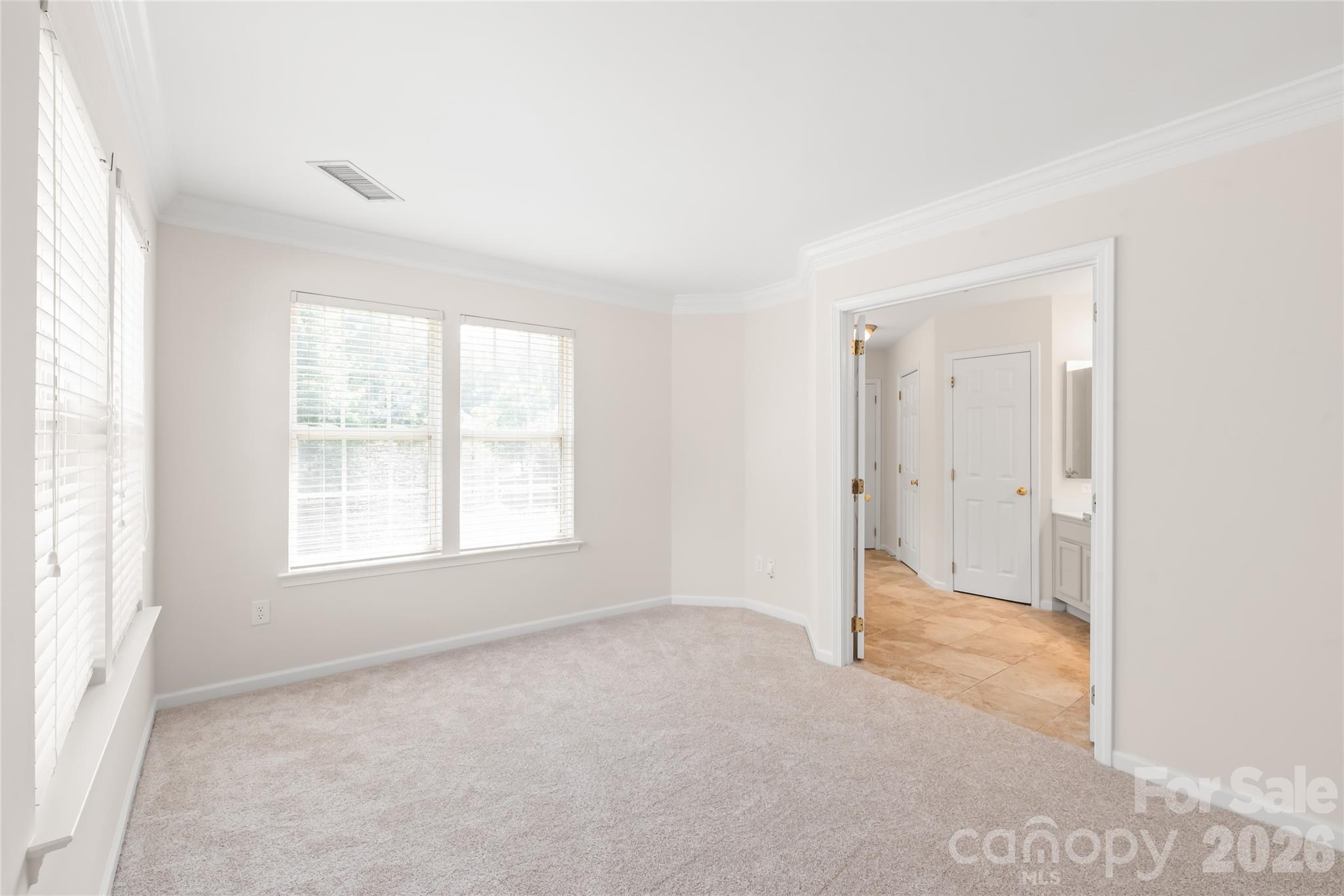 12319 Silveroak Lane — Charlotte