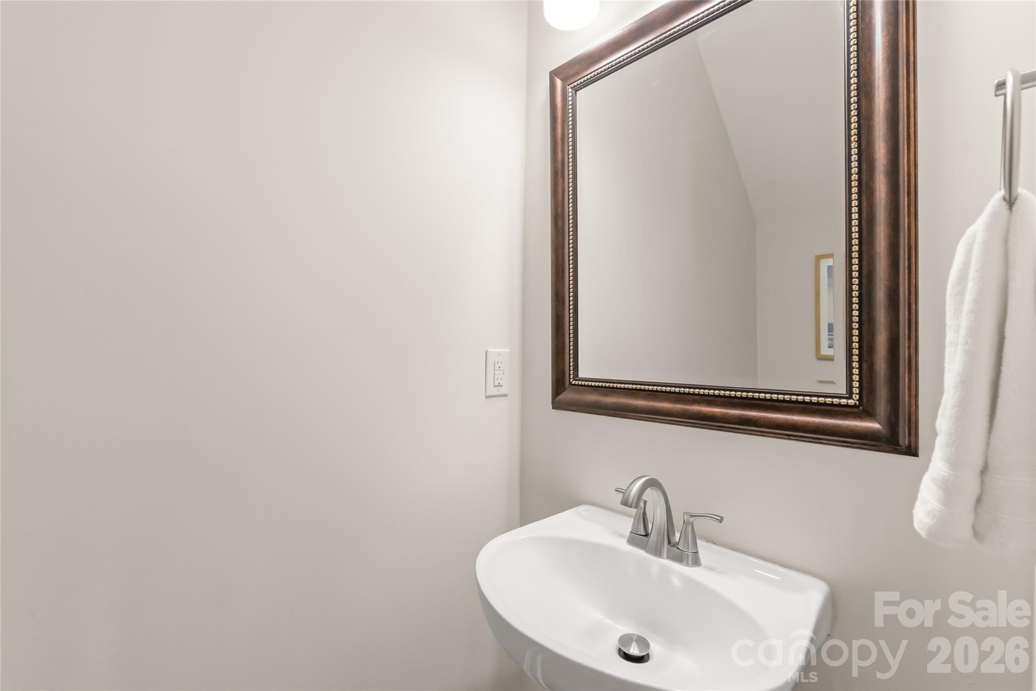 12319 Silveroak Lane — Charlotte