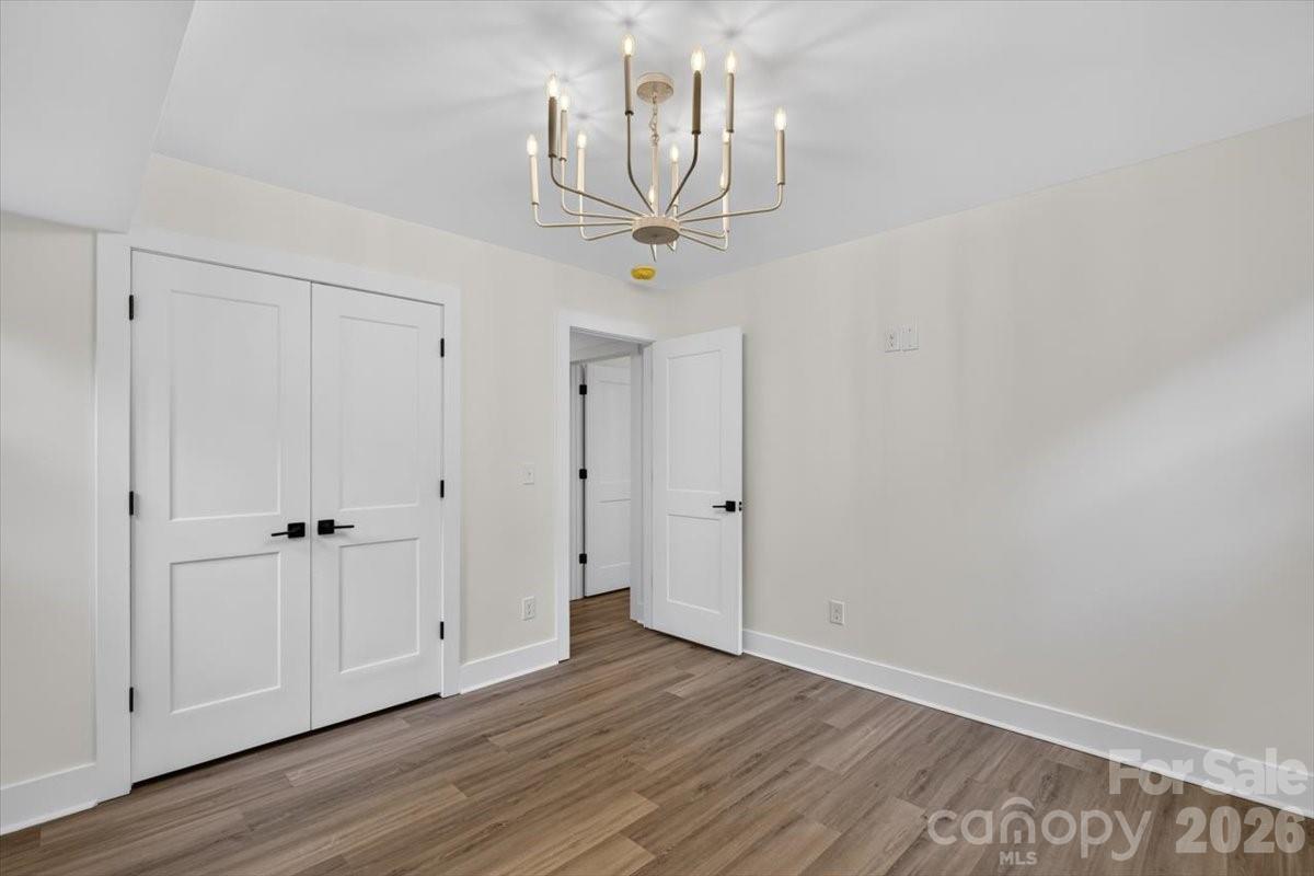 4752 Autumn Leaf Lane — Charlotte
