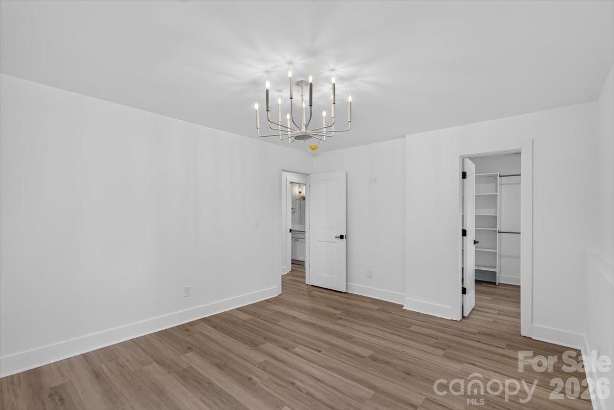 4752 Autumn Leaf Lane — Charlotte