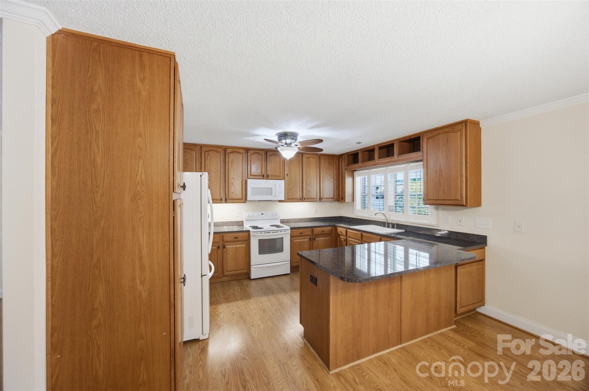 125 Shady Bluff Drive — Gastonia