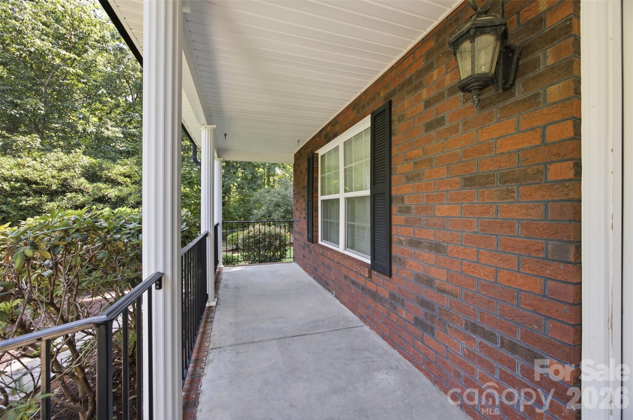 125 Shady Bluff Drive — Gastonia