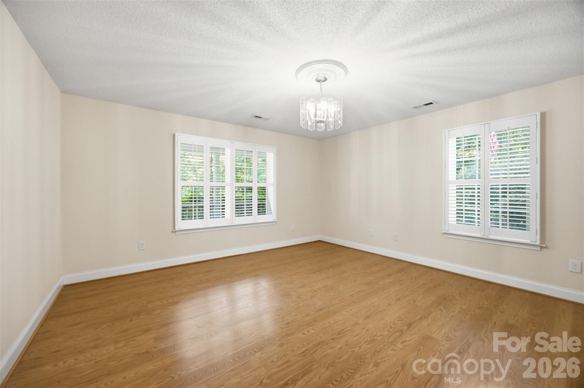 125 Shady Bluff Drive — Gastonia