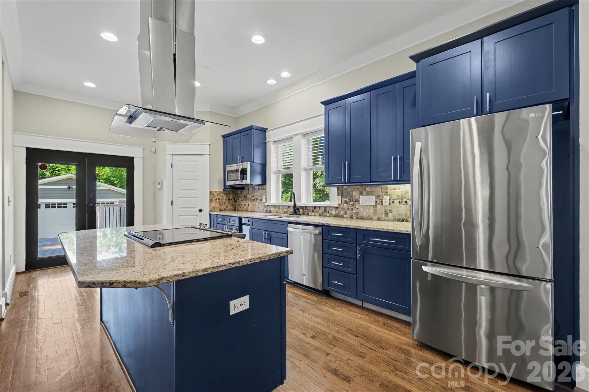 303 Sylvania Avenue — Charlotte